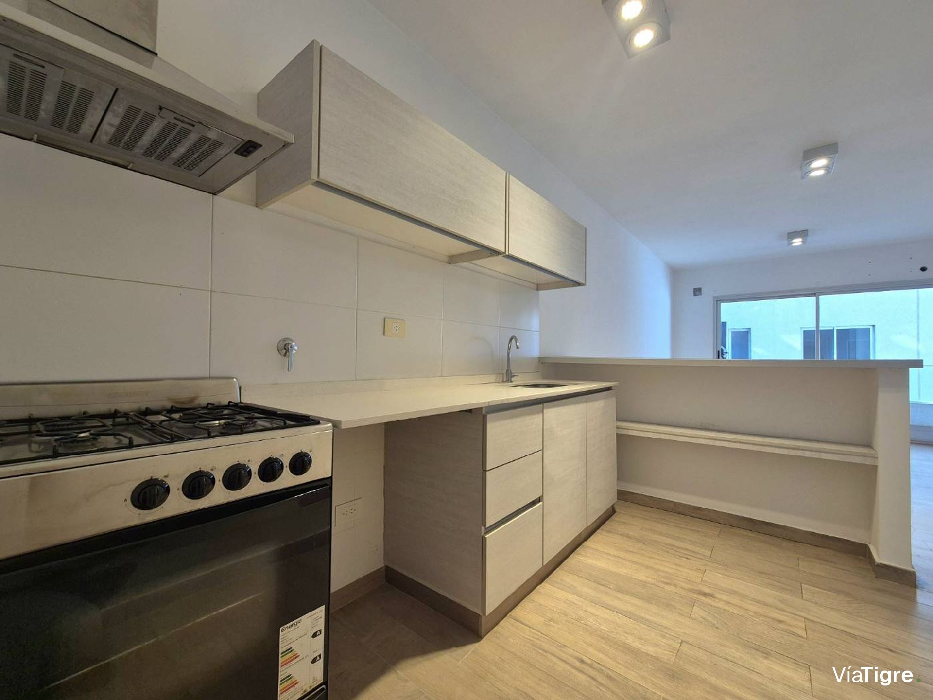 Departamento En Venta Victoria 2 Amb Balcon Coch