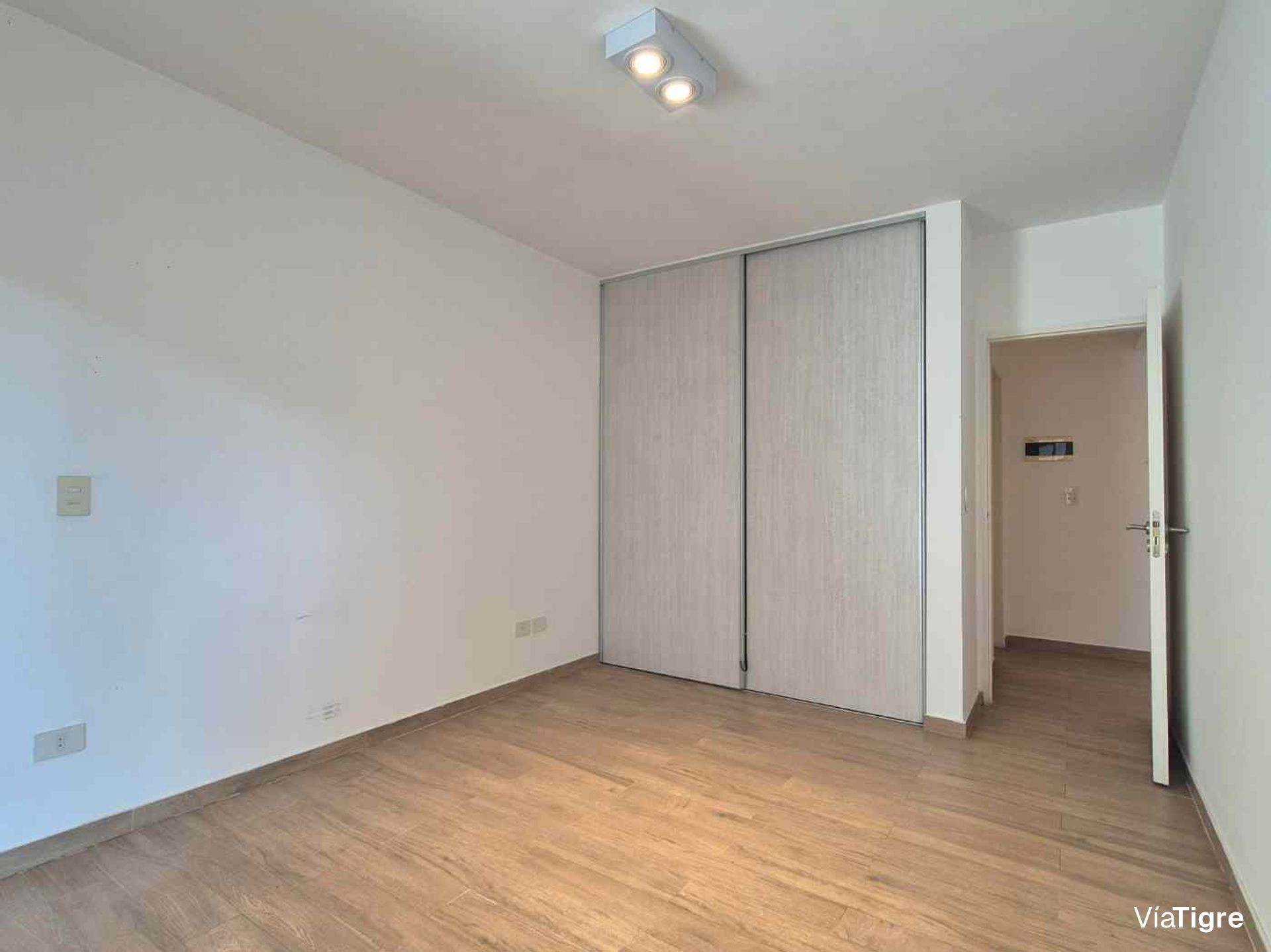 Departamento En Venta Victoria 2 Amb Balcon Coch