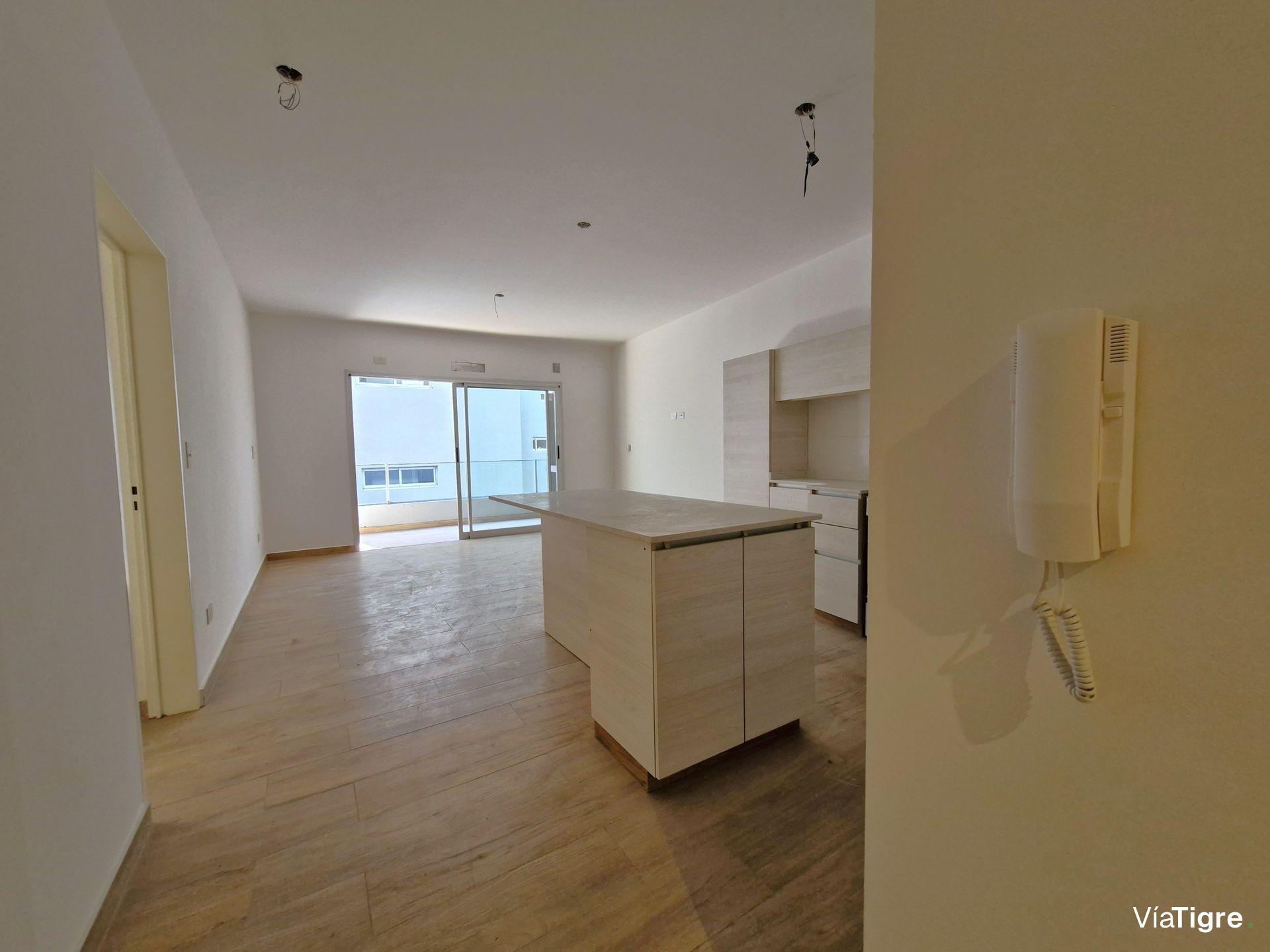 Departamento En Alquiler Victoria 2Amb Balcon Coch