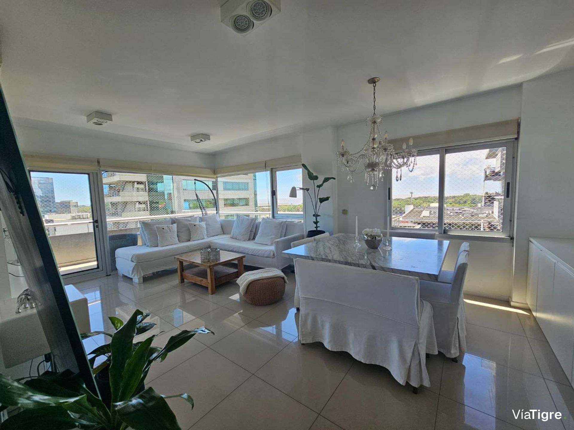 Venta Vicente Lopez 3 Dormitorios Vista 2 Cocheras