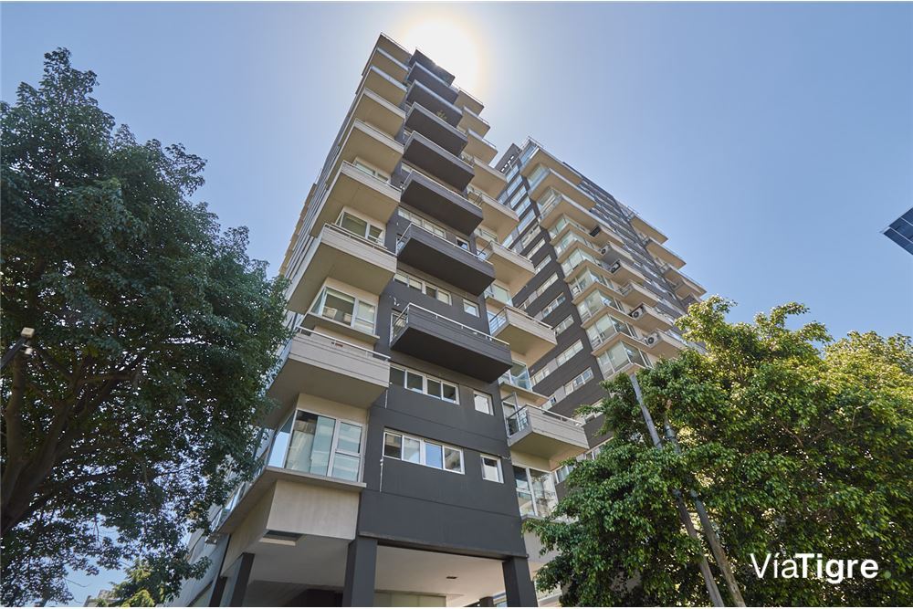 Venta Vicente Lopez 3 Dormitorios Vista 2 Cocheras
