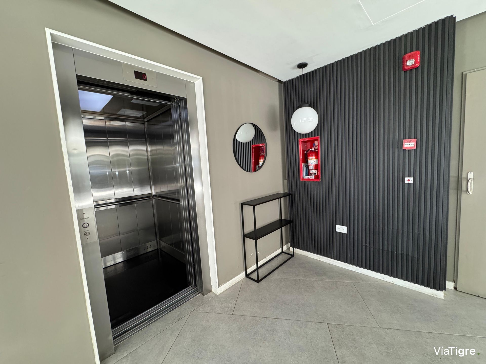 Venta Depto Olivos 4 ambientes 2 cocheras Balcon
