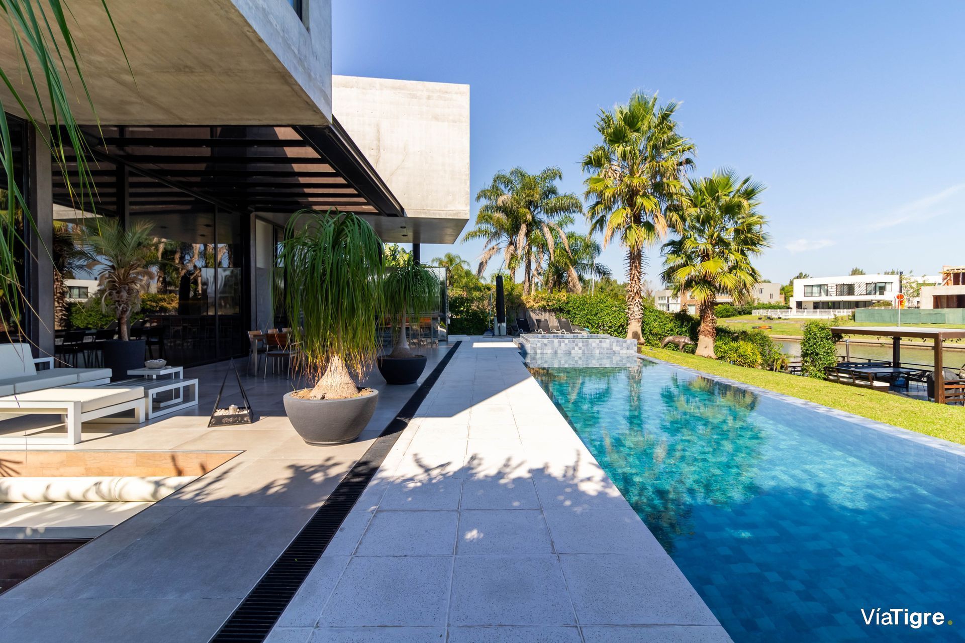 Venta Casa Barrio Albanueva 8 Amb Al Rio Tigre