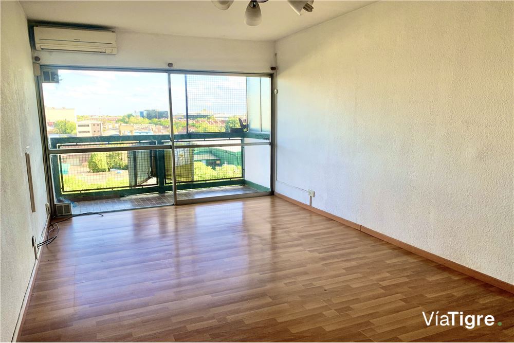 Venta Departamento 4 Amb con Balcón, Martinez
