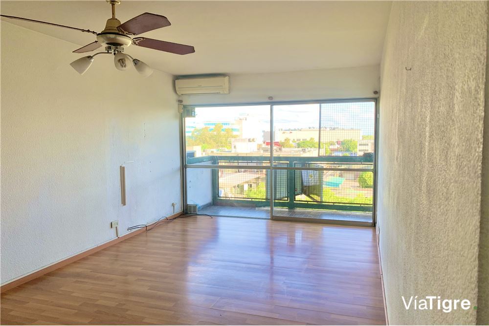 Venta Departamento 4 Amb con Balcón, Martinez