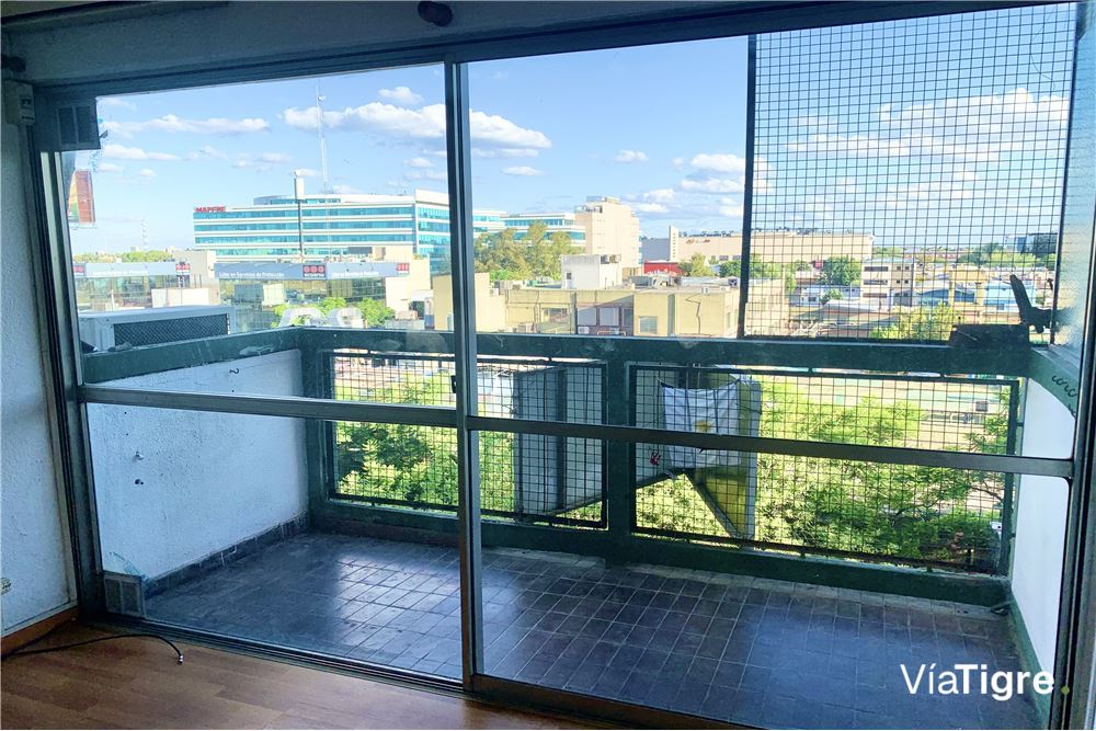 Venta Departamento 4 Amb con Balcón, Martinez