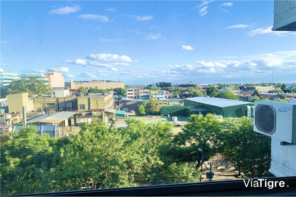 Venta Departamento 4 Amb con Balcón, Martinez