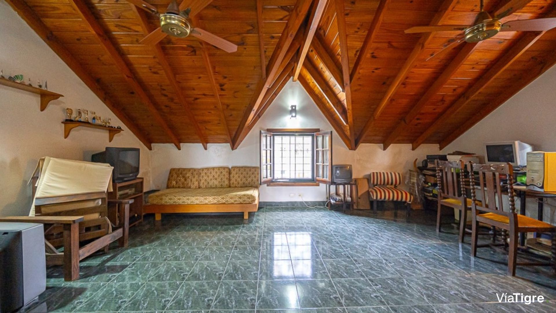 Venta Casa Olivos Centro 5 Ambientes