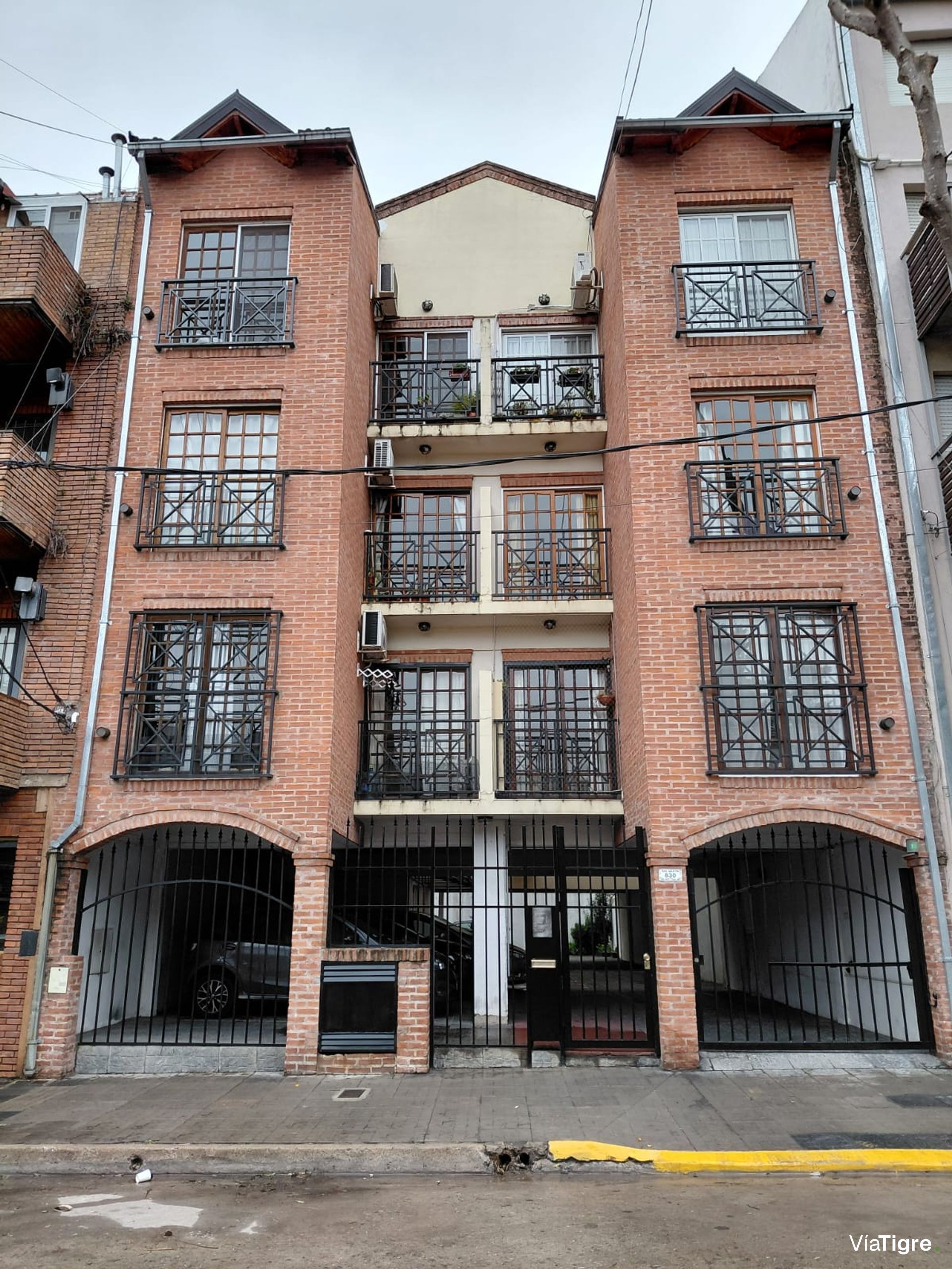 Venta Cochera Fija en Vicente Lopez