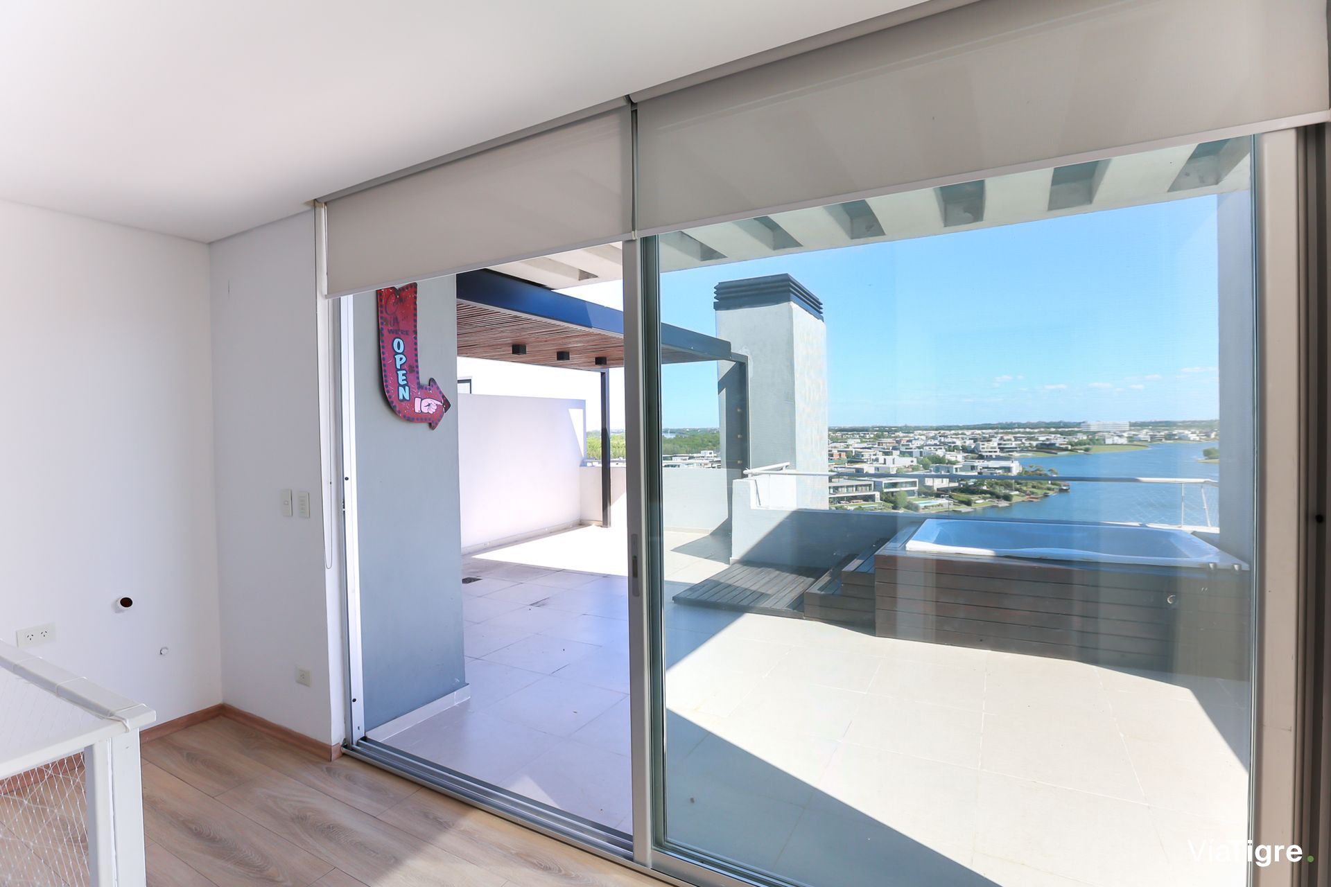 Venta Dpto Tipo Duplex 5 Amb/Islas De Golf/Permuta