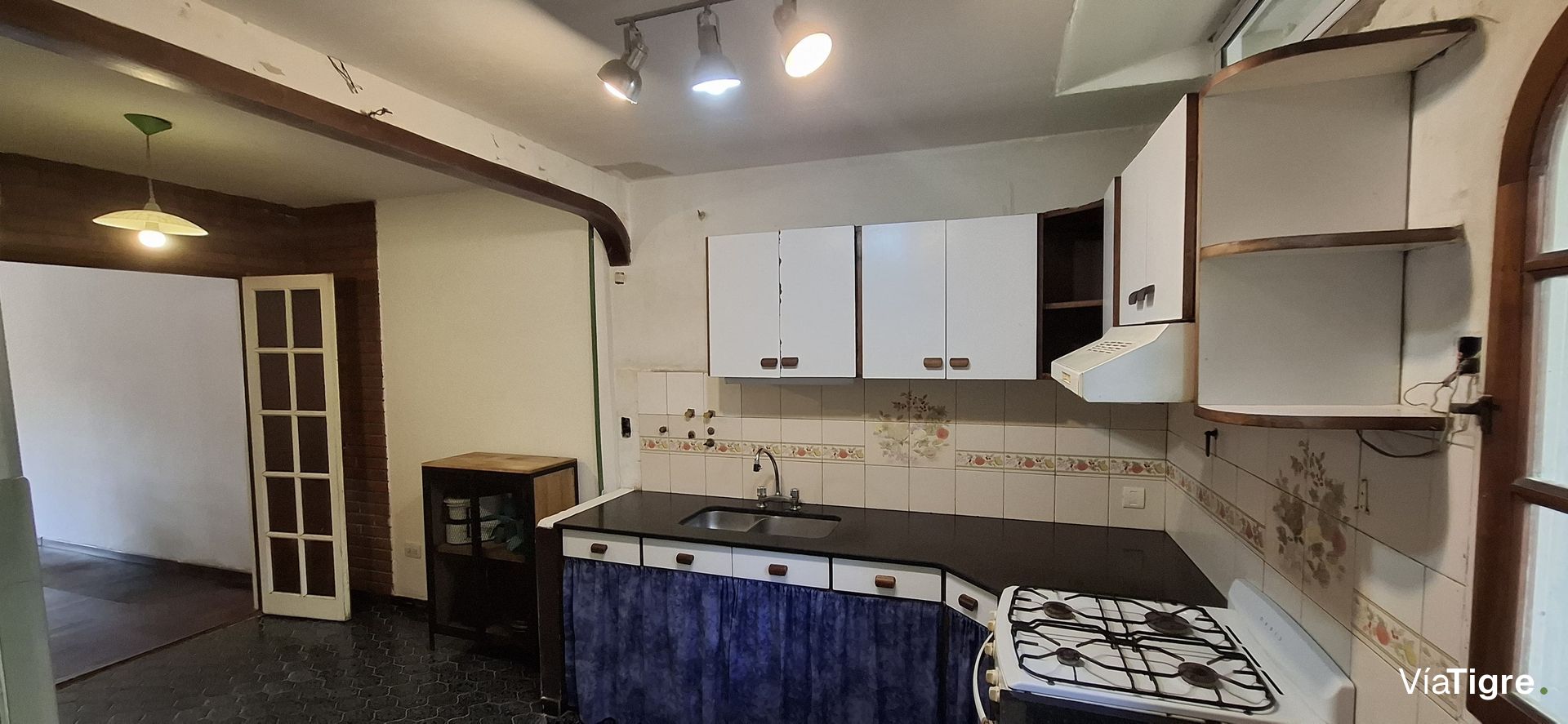 Casa En Lote Propio En Carapachay Multifamiliar