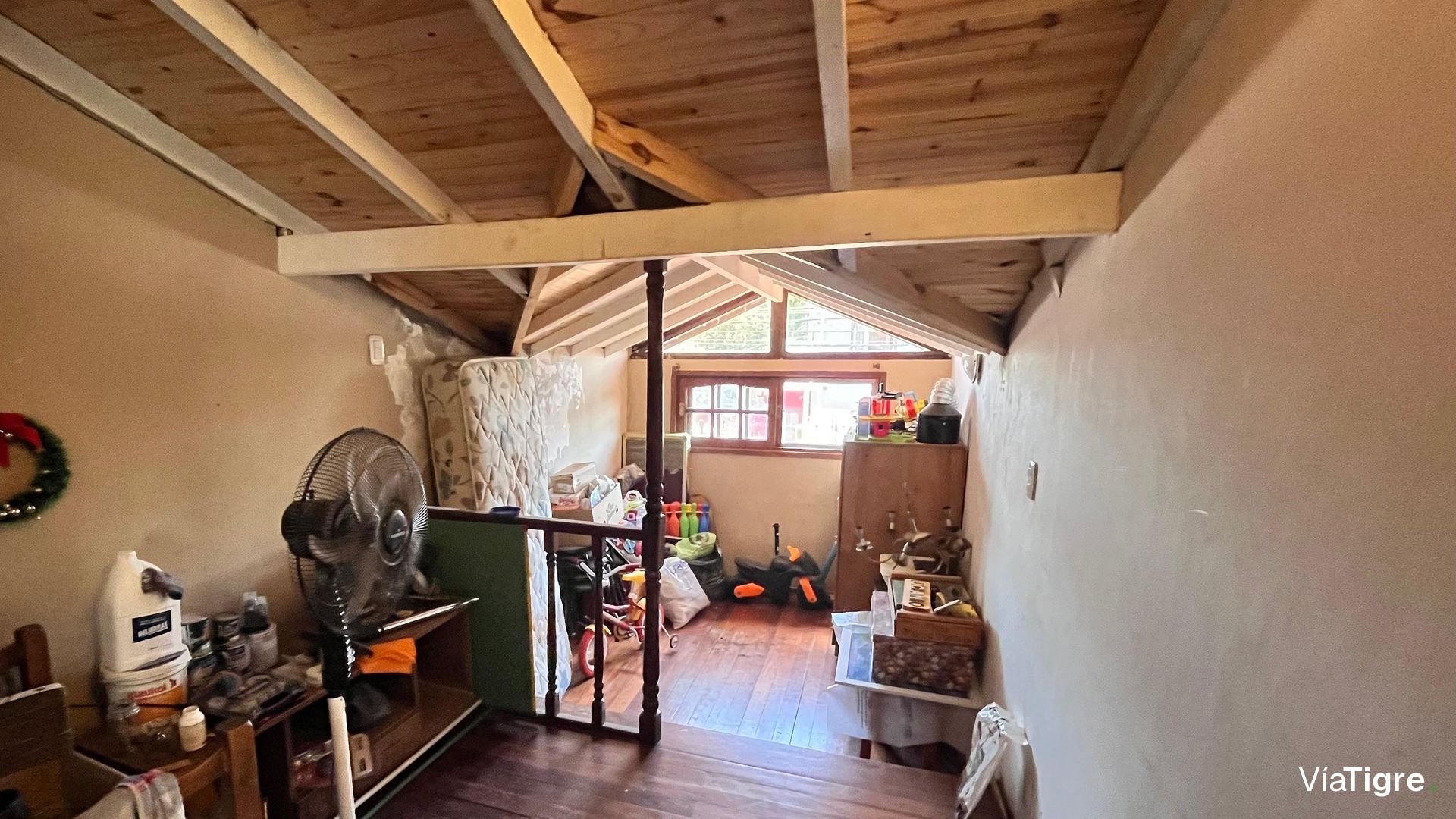 Casa En Lote Propio En Carapachay Multifamiliar