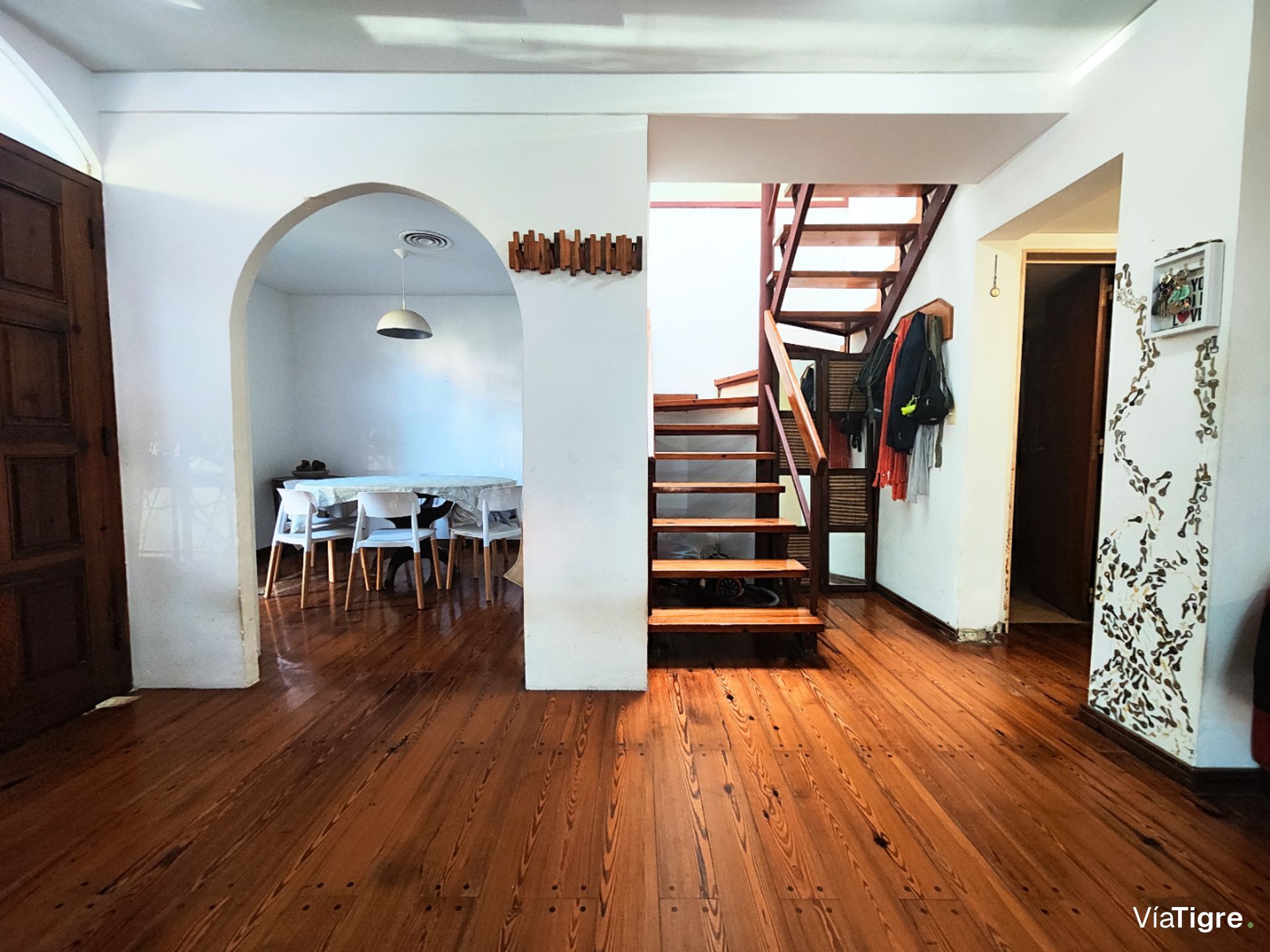 VENTA Casa de 5 ambientes c/patio en Vicente Lopez