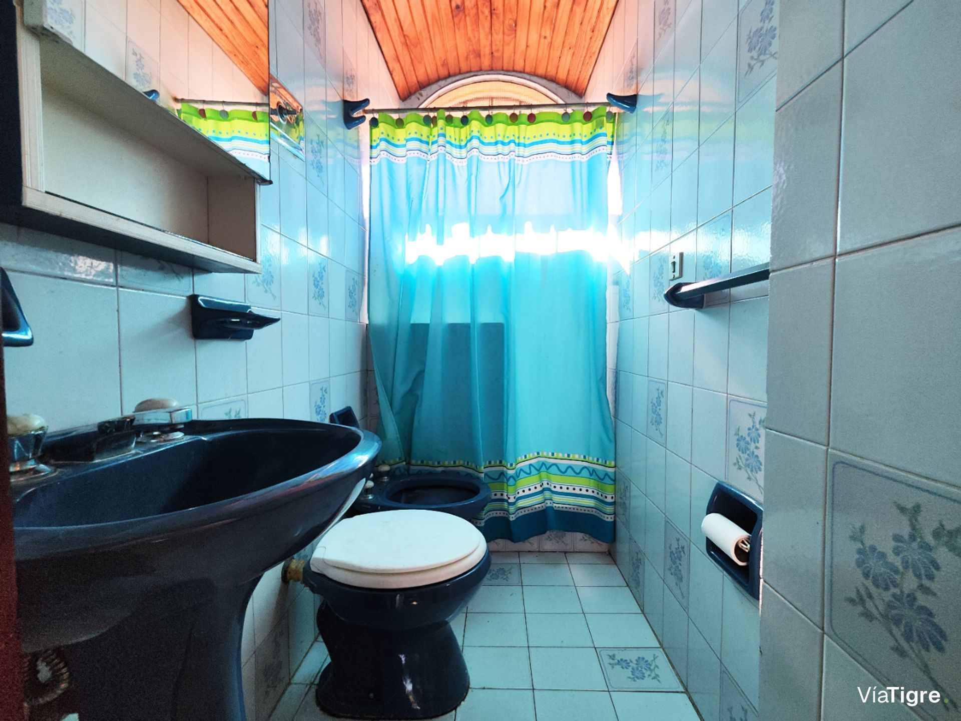 VENTA Casa de 5 ambientes c/patio en Vicente Lopez