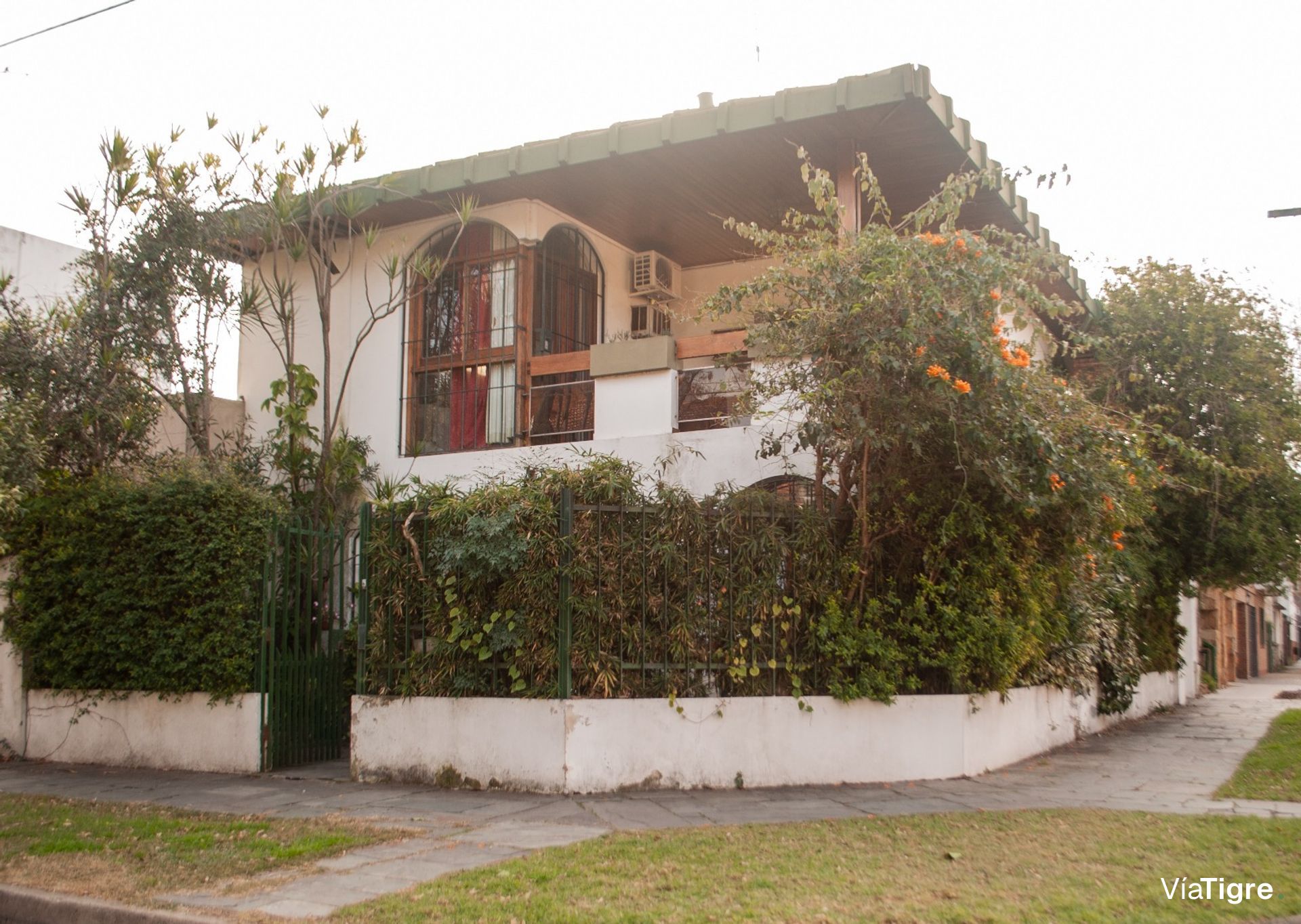 VENTA Casa de 5 ambientes c/patio en Vicente Lopez