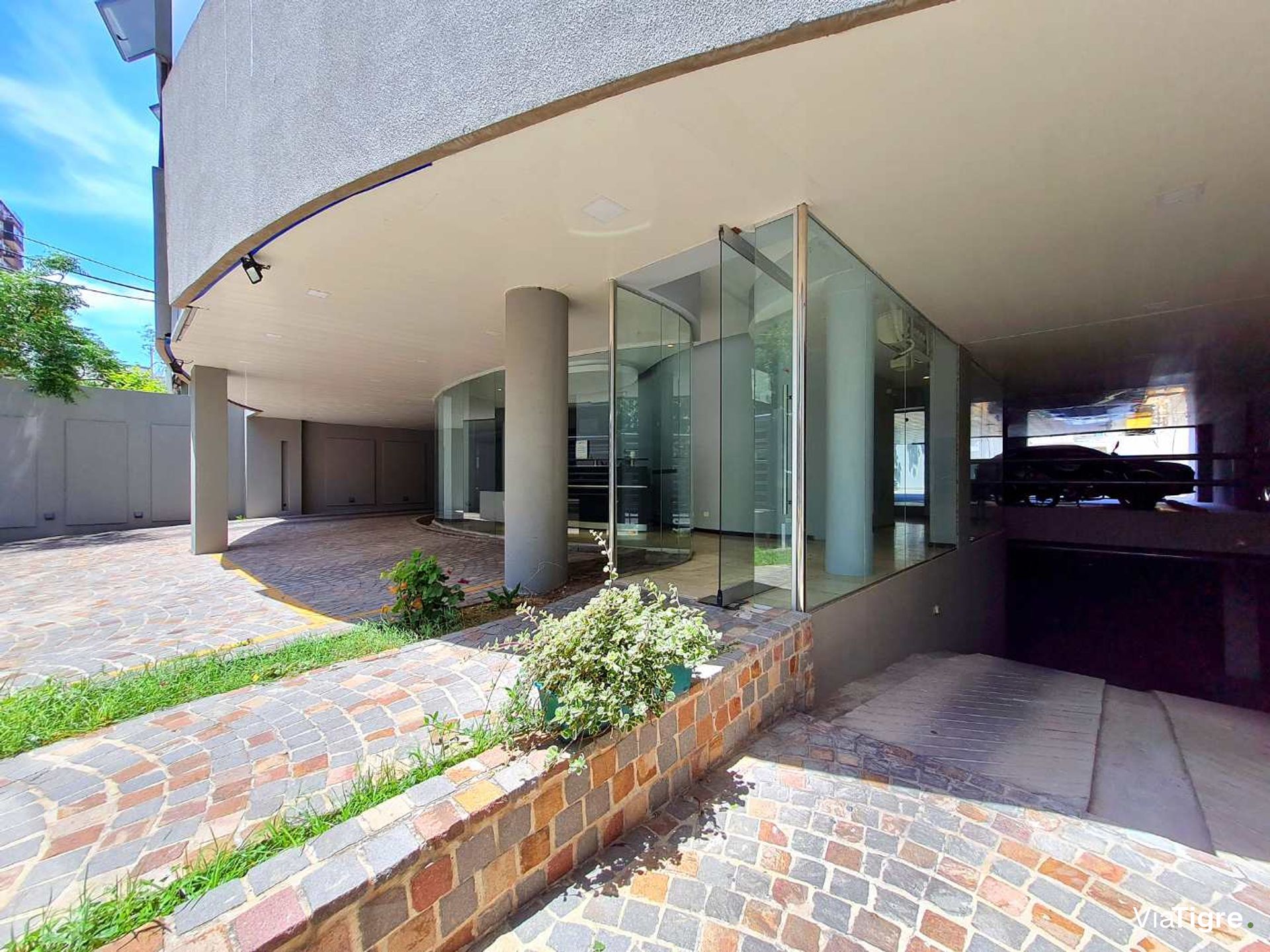 Venta Edificio En Block 3.600 M2 Florida V. Lopez.