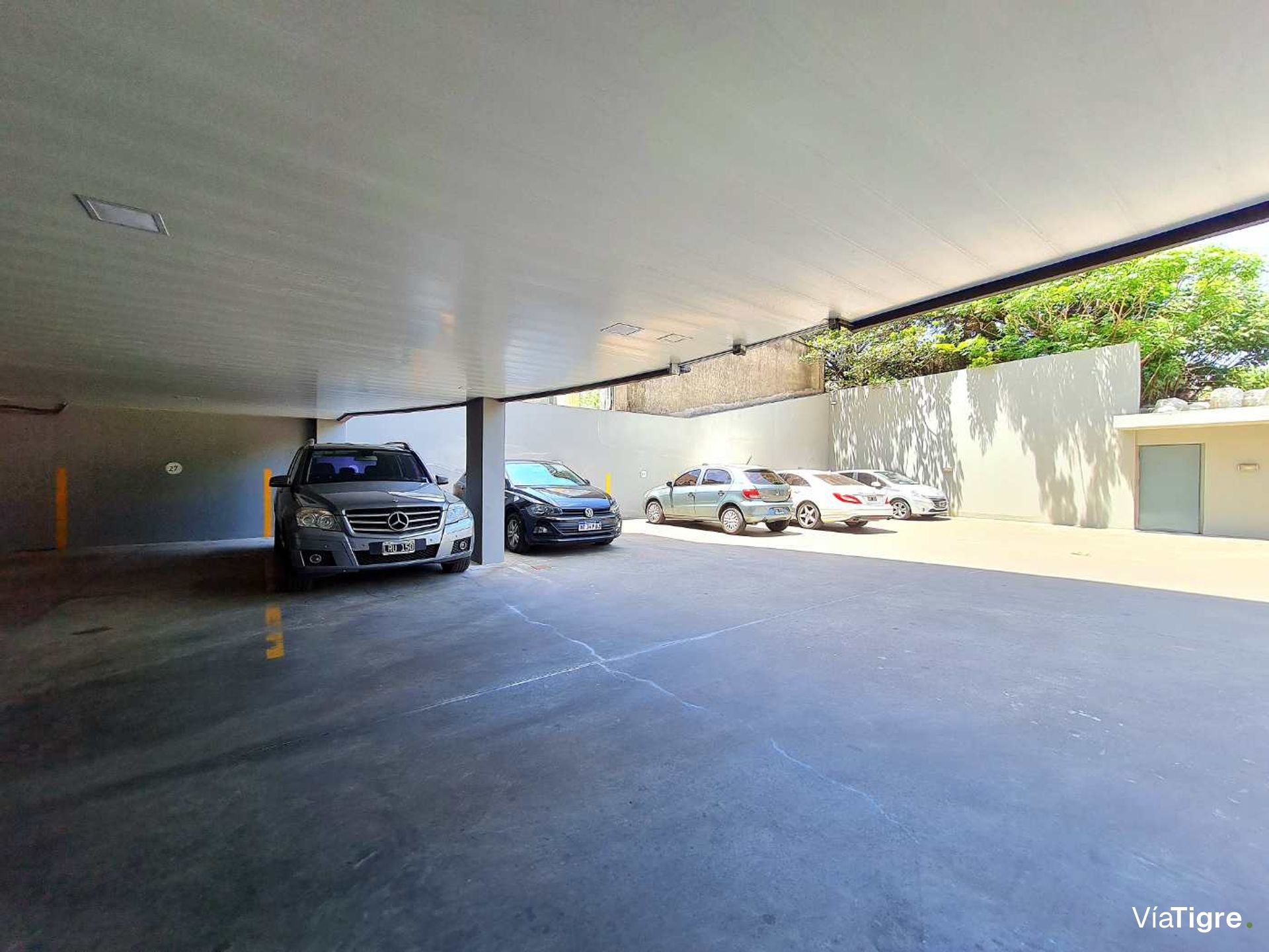 Venta Edificio En Block 3.600 M2 Florida V. Lopez.