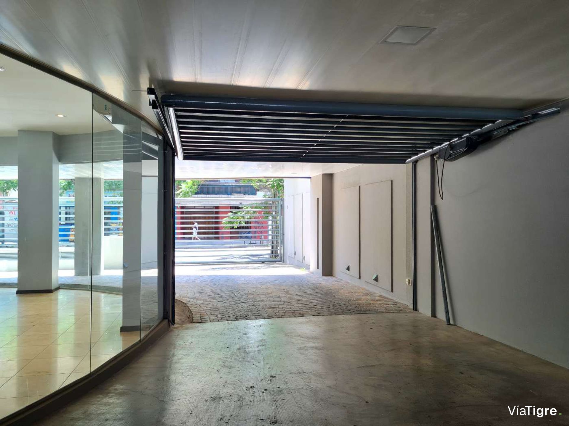 Venta Edificio En Block 3.600 M2 Florida V. Lopez.