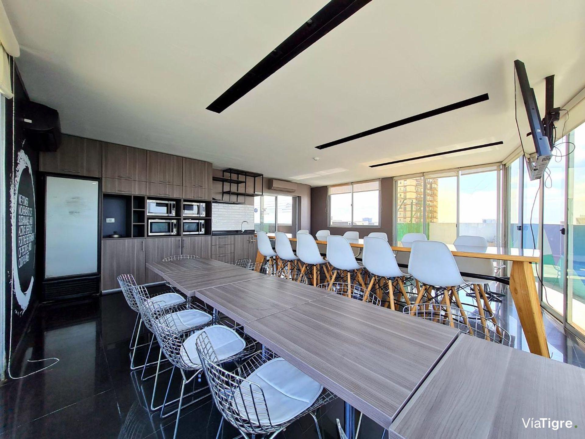 Venta Edificio En Block 3.600 M2 Florida V. Lopez.