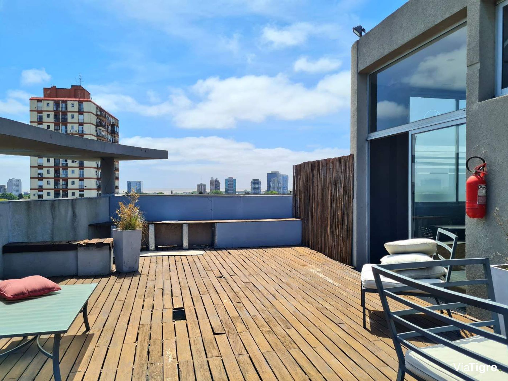Venta Edificio En Block 3.600 M2 Florida V. Lopez.