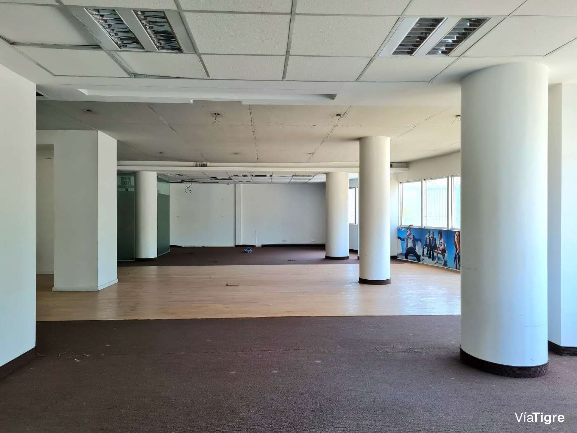 Venta Edificio En Block 3.600 M2 Florida V. Lopez.