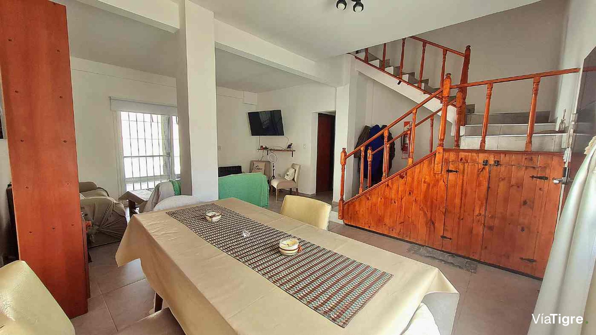 Alquiler Casa Amoblada, 6 amb, Pileta, Martinez