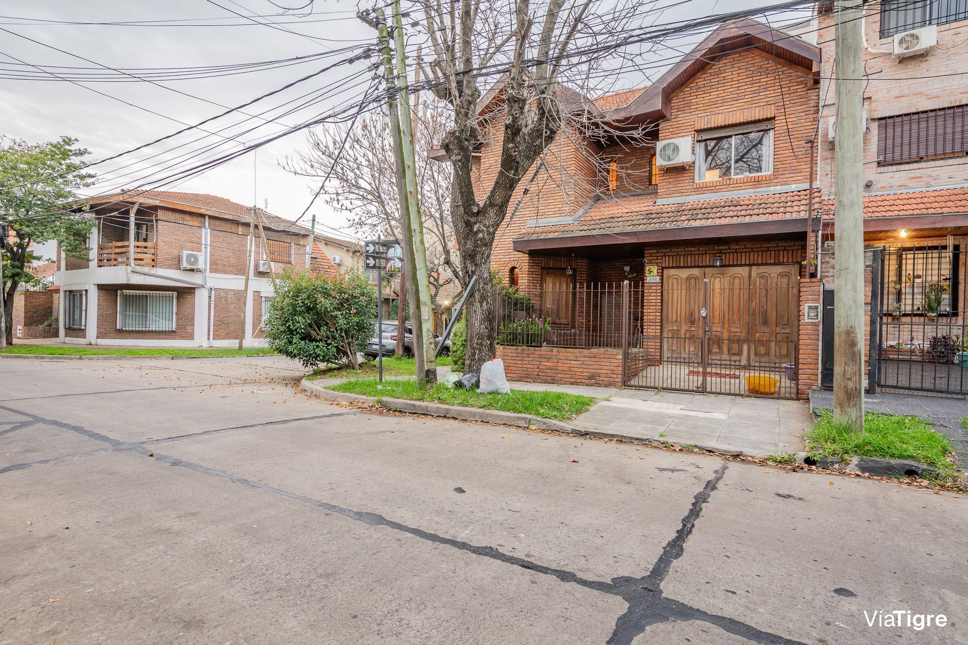 Venta Casa 5 Ambientes Olivos Permuta