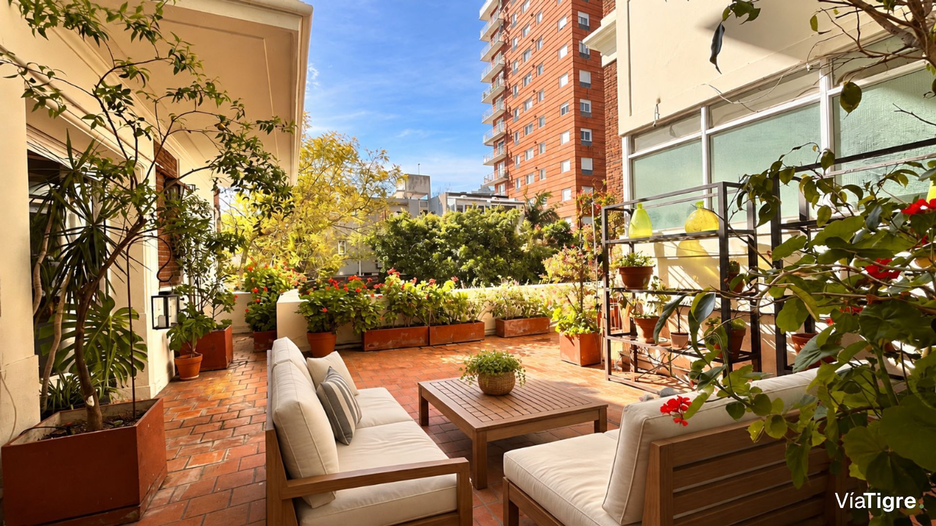 ALQUILER DPTO 4 amb/cochera/balcón terraza ÚNICO!