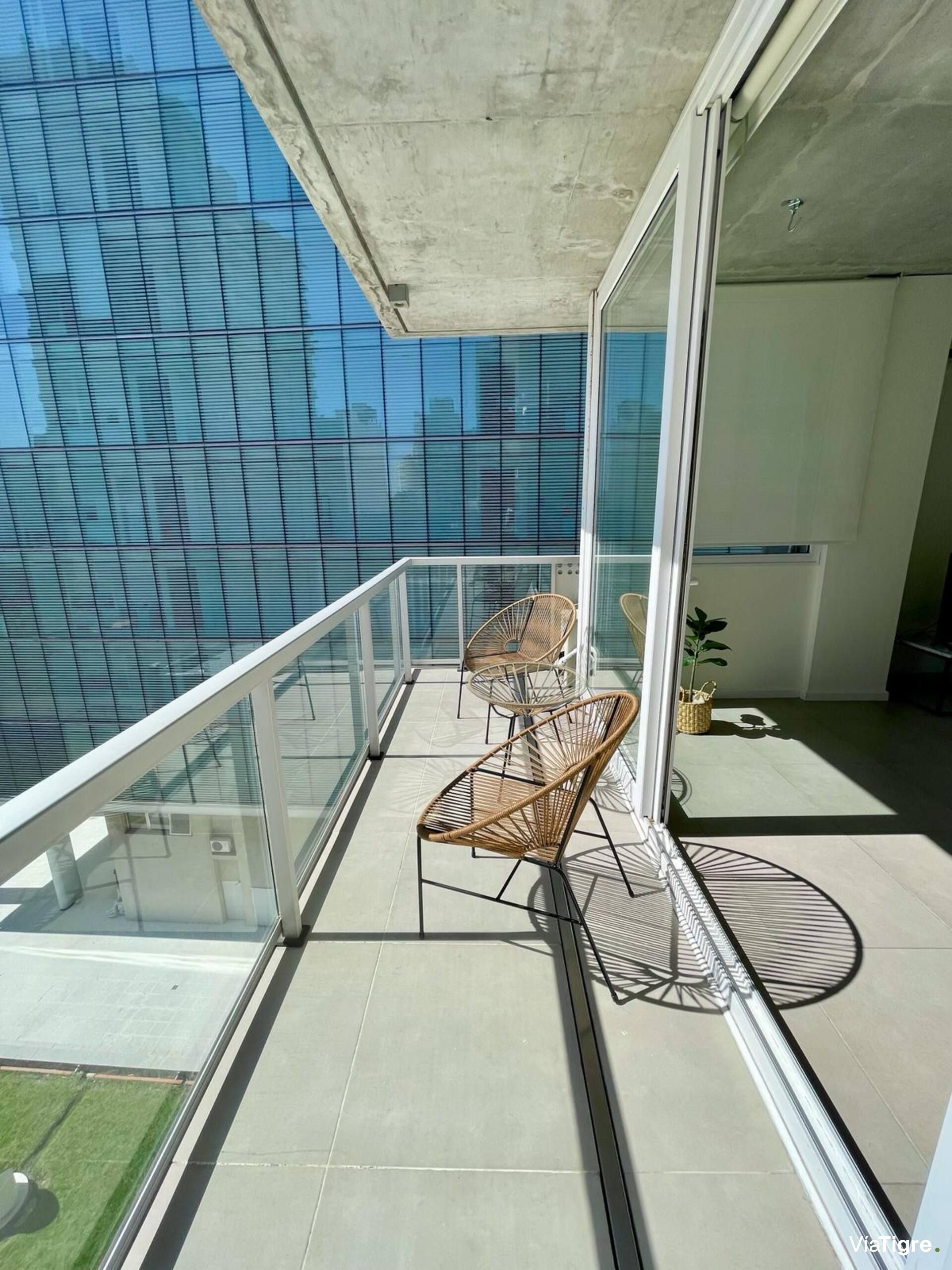 Venta Dpto 2 Amb Olivos Zona Libertador Con Balcon