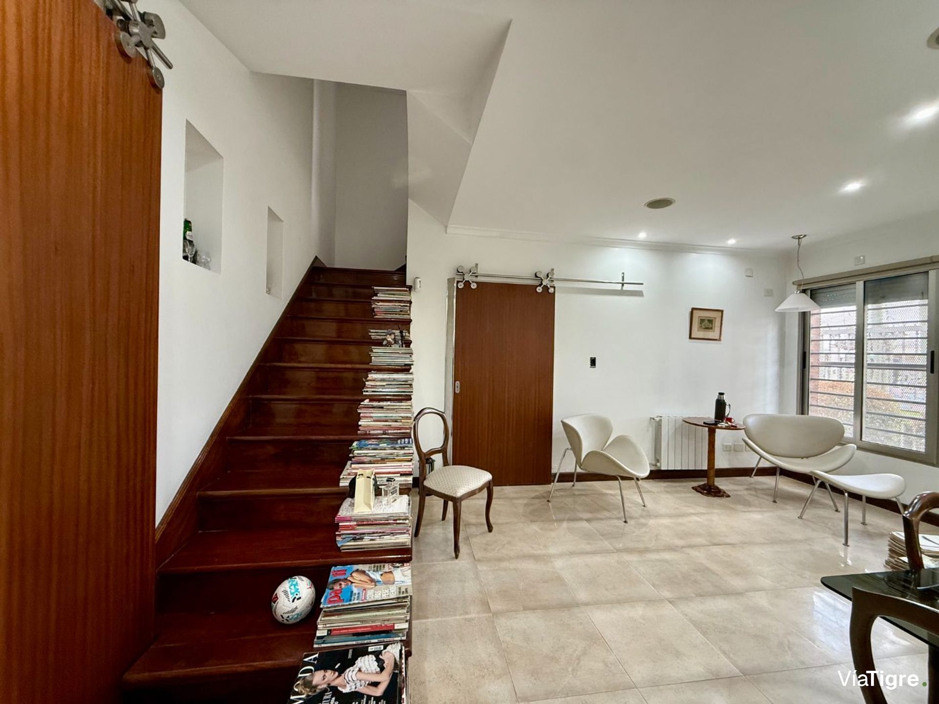 Venta de Casa frente al Newman