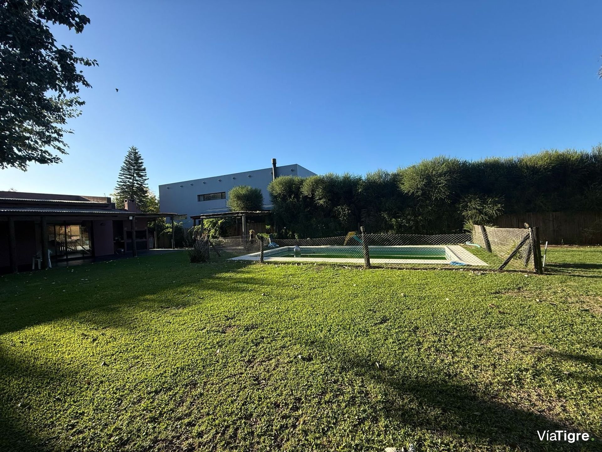 Casa 2 Dorm. c/ Pileta y Parque - Tigre