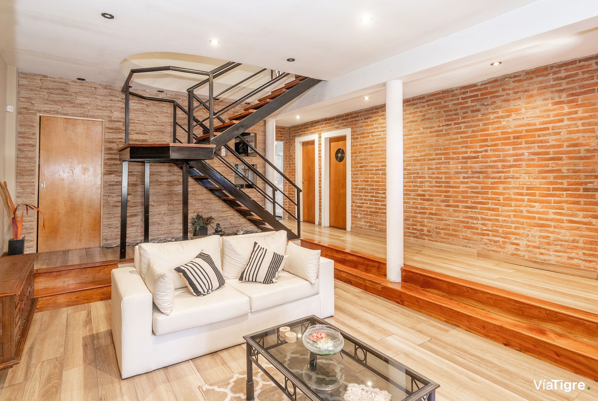 Casa Venta Boulogne 3 ambientes con dependencia