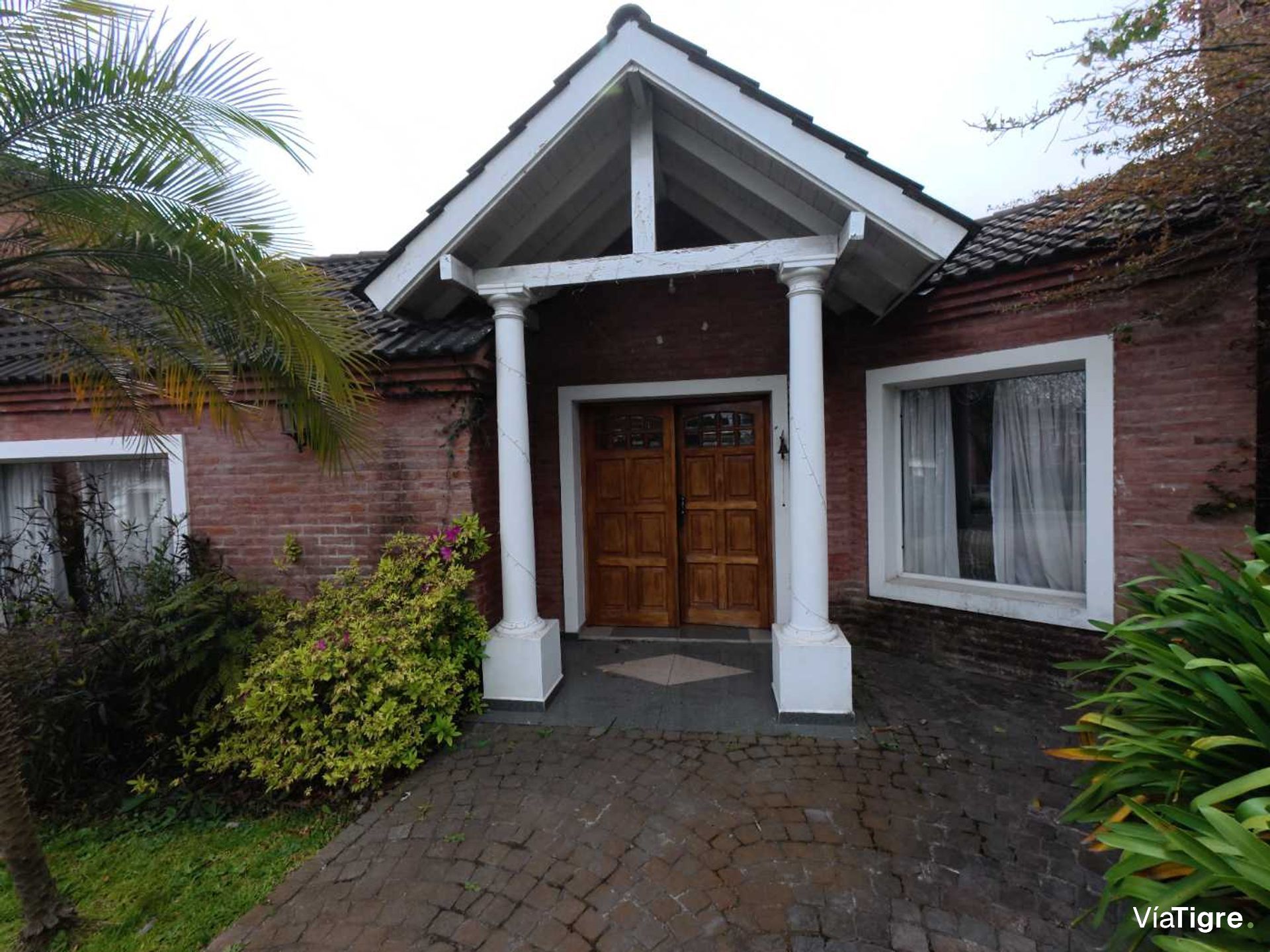 Casa En Venta - 5 Amb. en Barrancas de San José