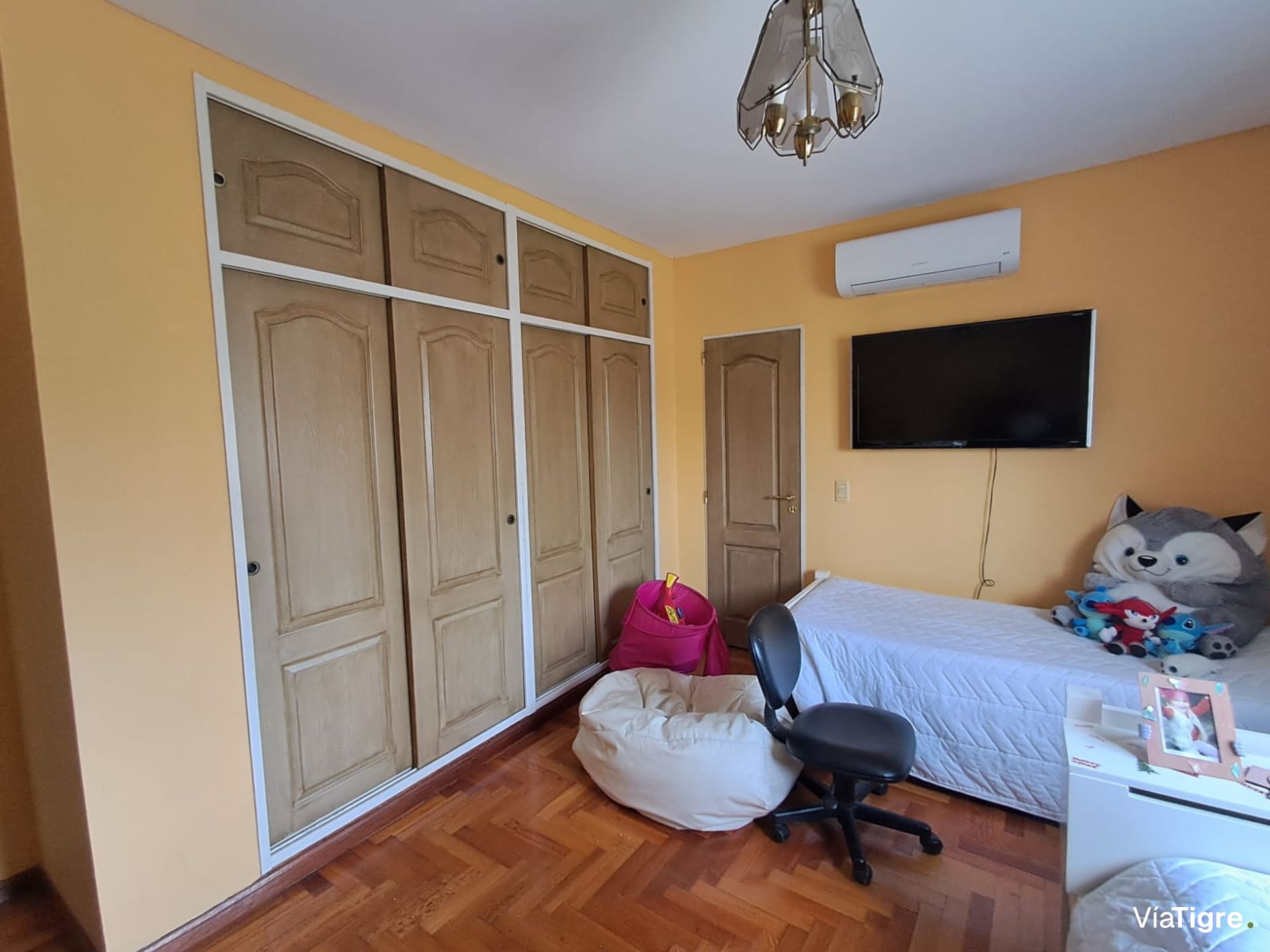 Casa En Venta - 5 Amb. en Barrancas de San José