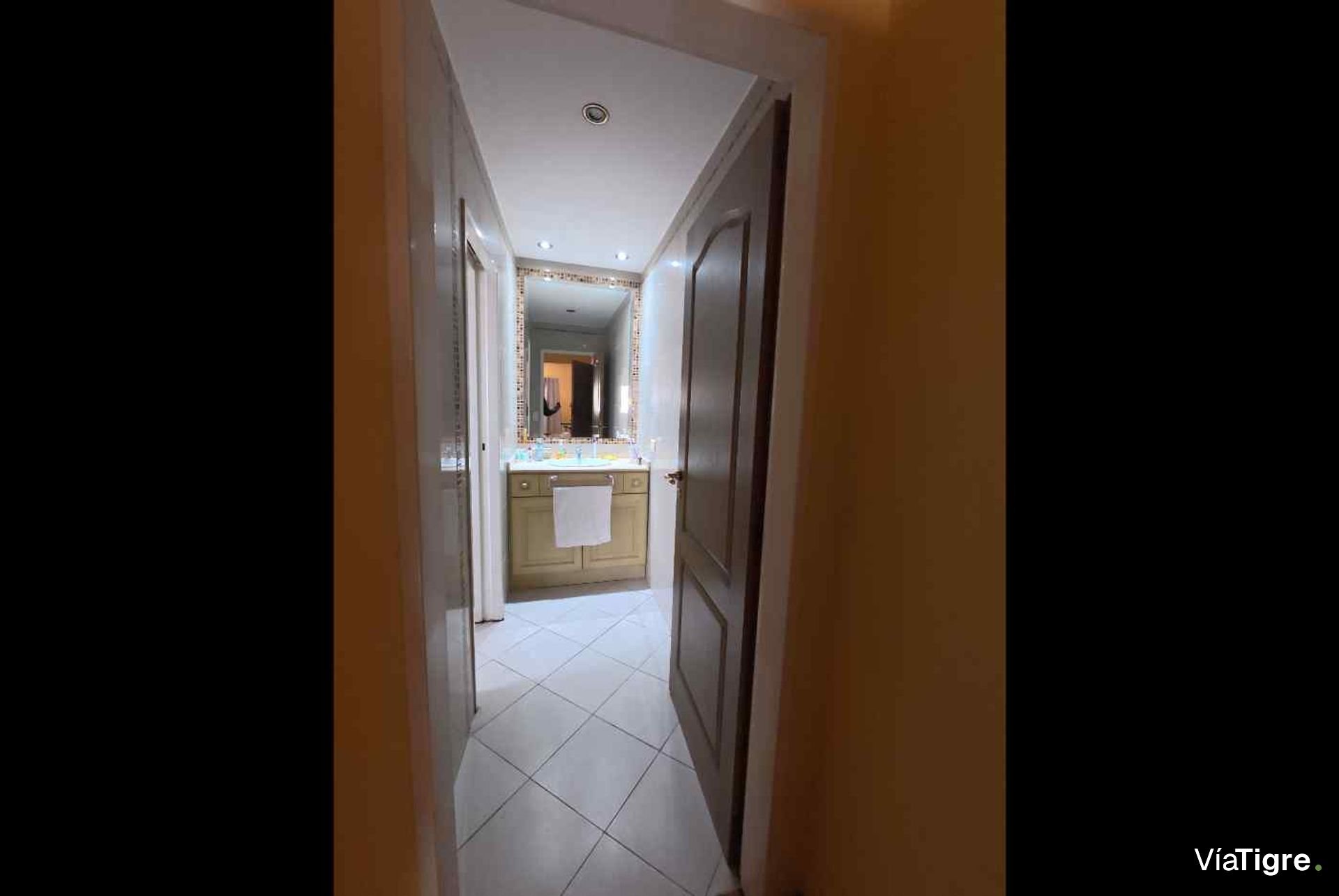 Casa En Venta - 5 Amb. en Barrancas de San José