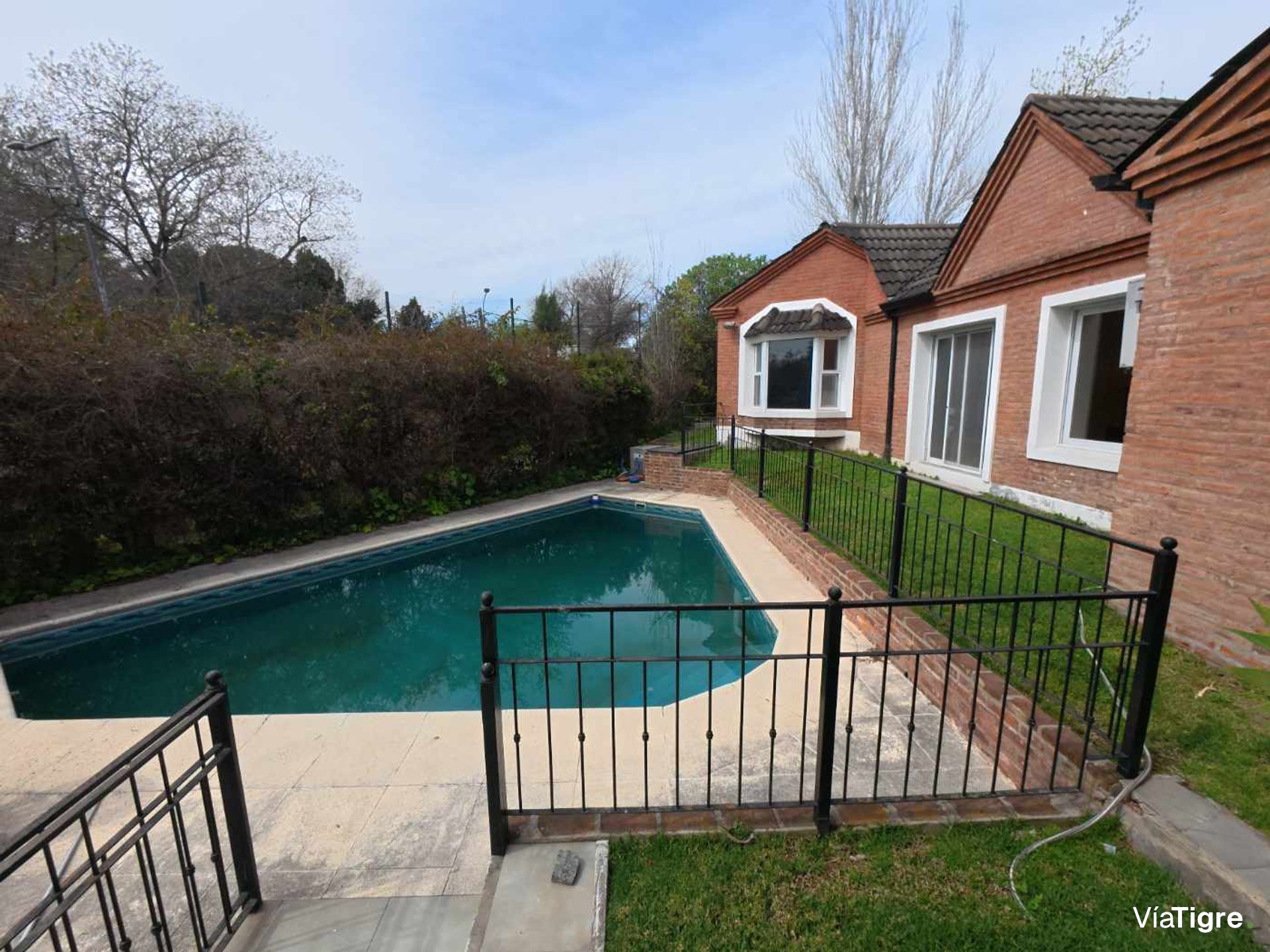 Casa En Venta - 5 Amb. en Barrancas de San José