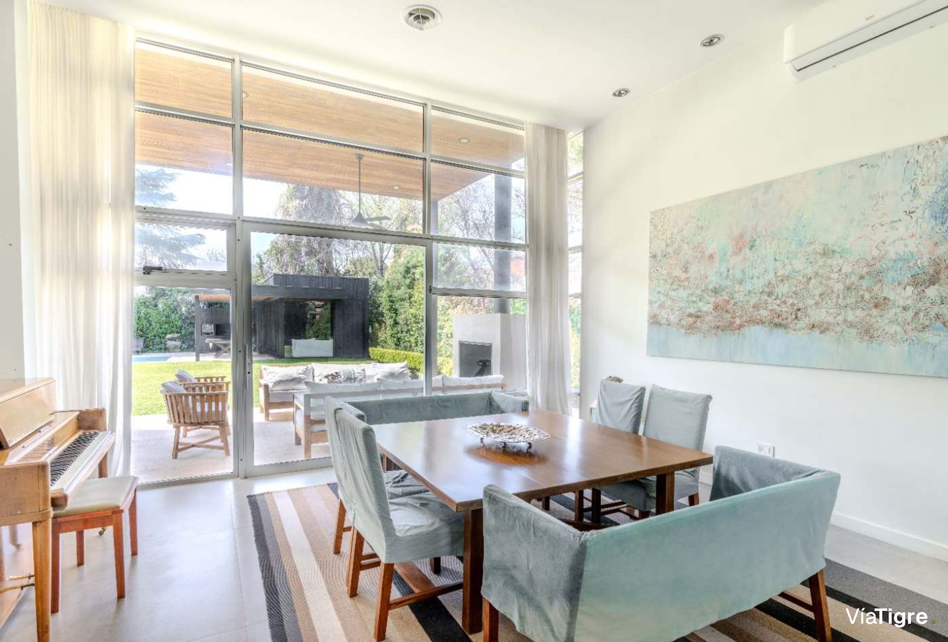 Casa Moderna en Venta en SAN ISIDRO CHICO