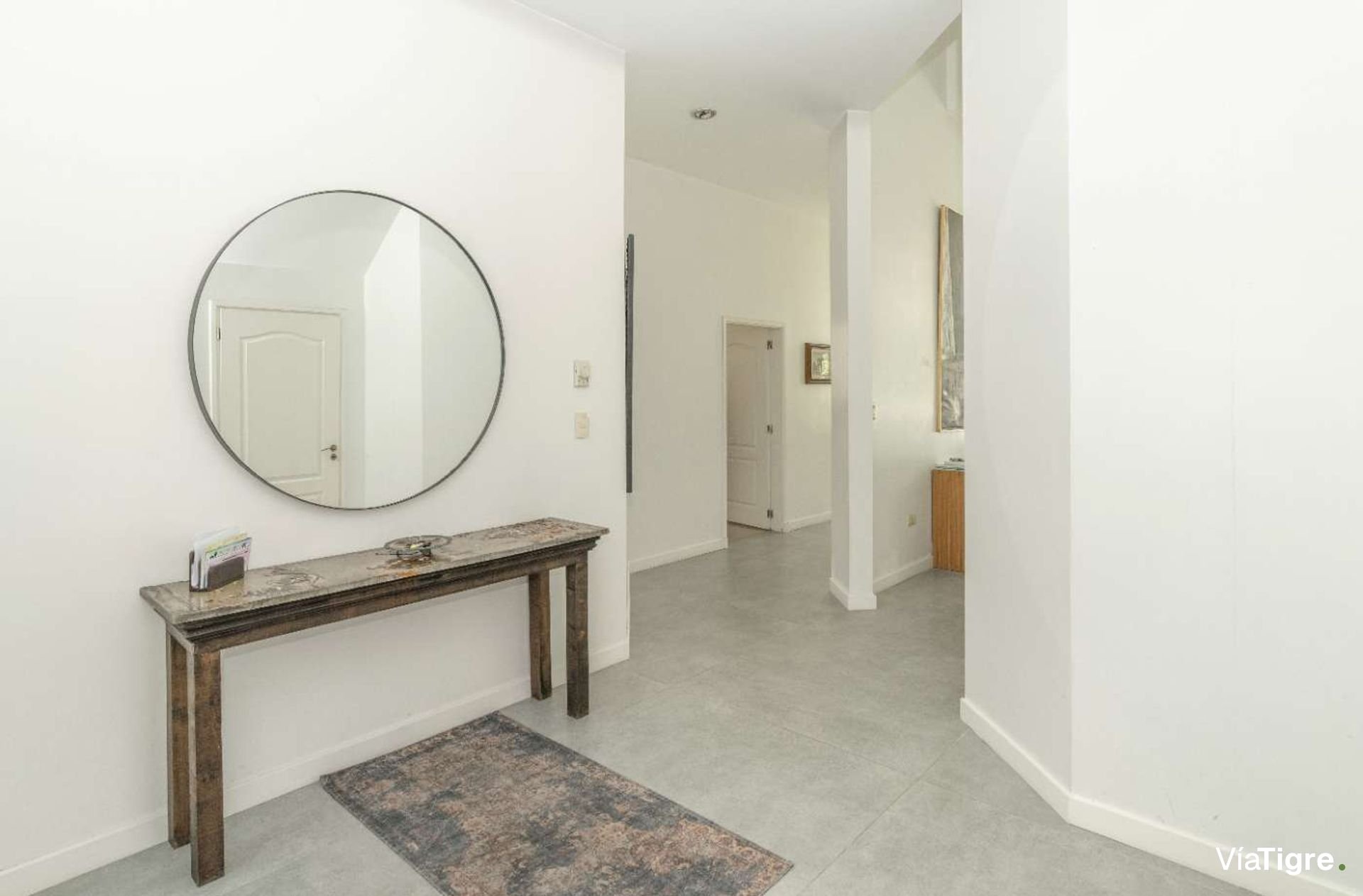 Casa Moderna en Venta en SAN ISIDRO CHICO