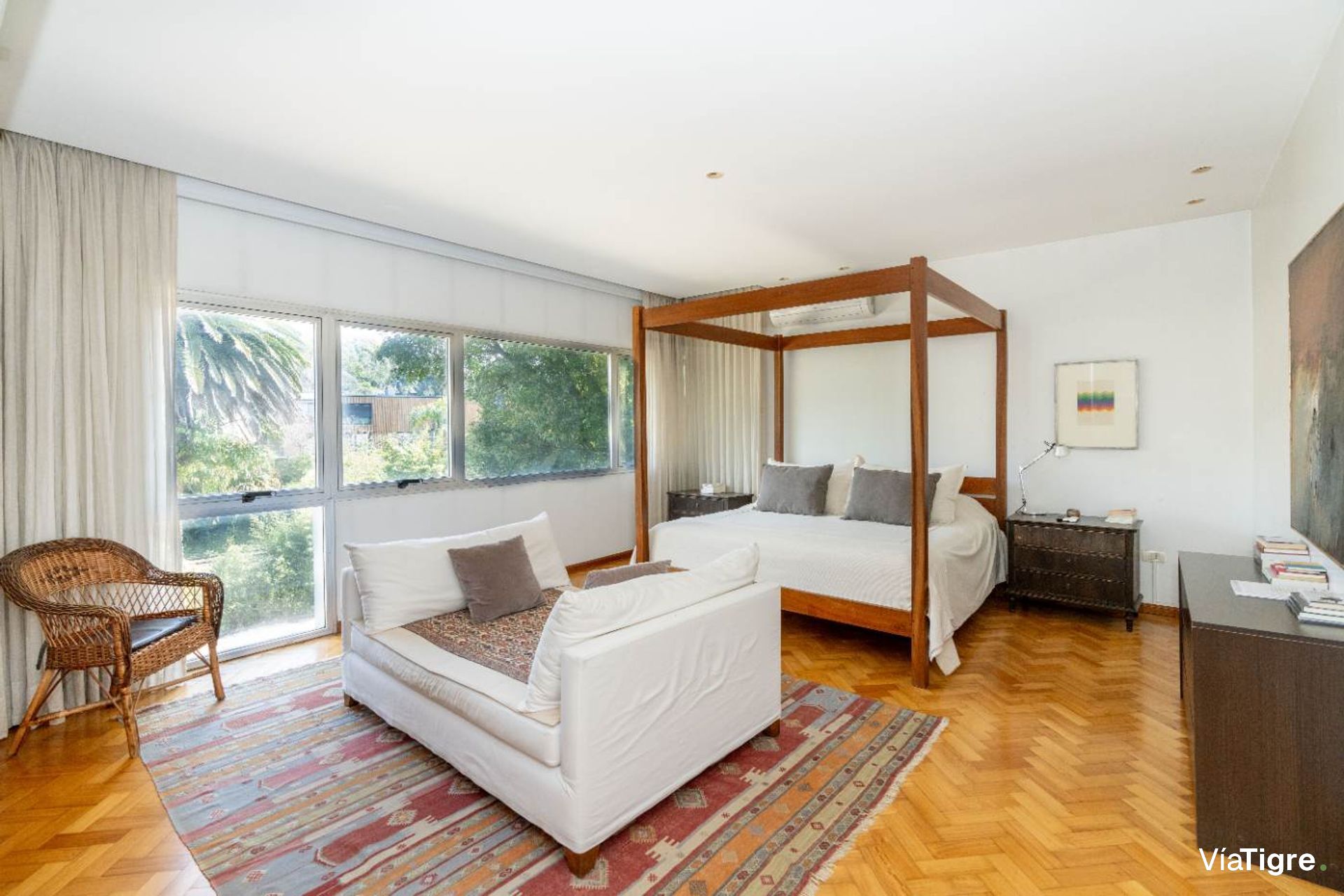 Casa Moderna en Venta en SAN ISIDRO CHICO
