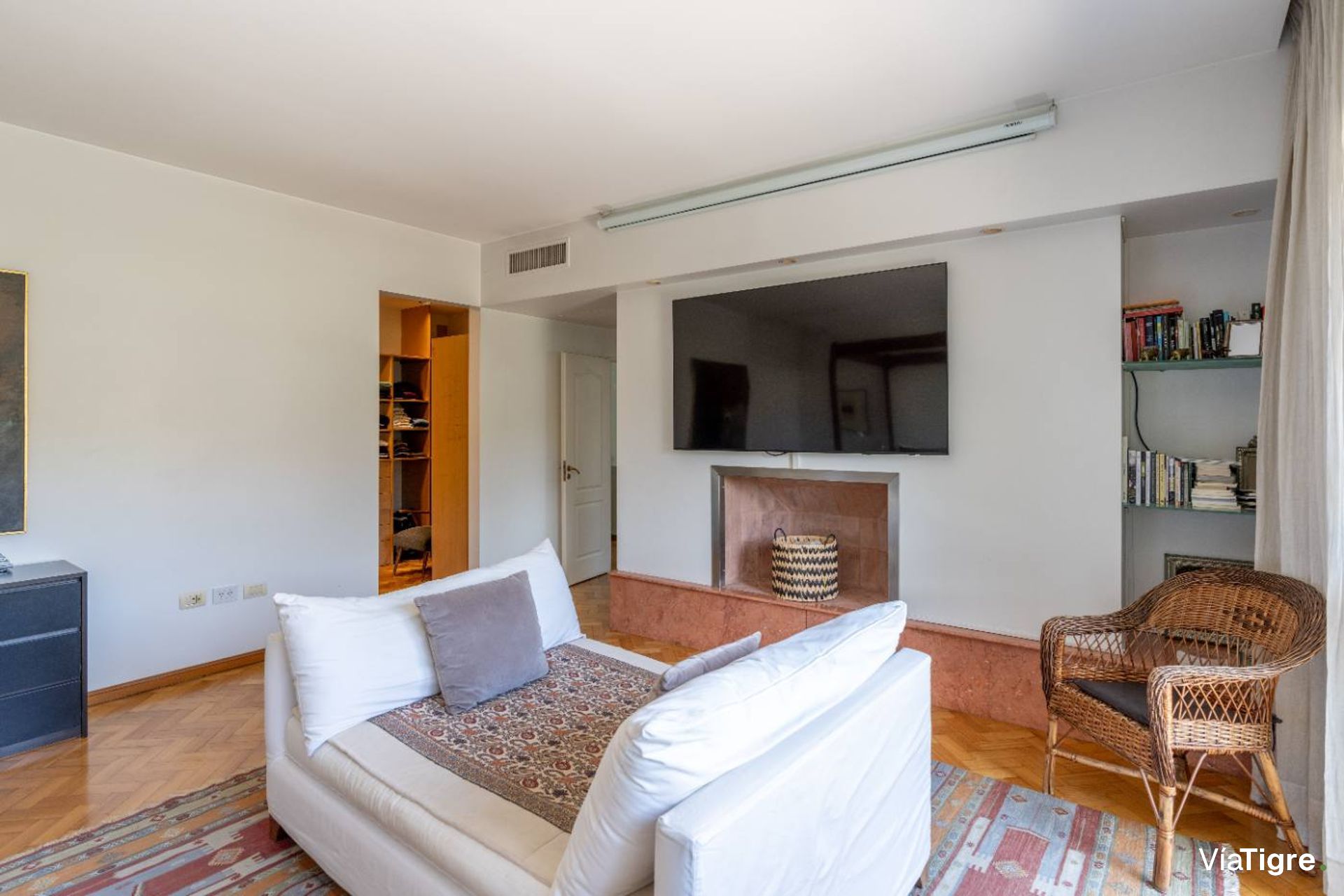 Casa Moderna en Venta en SAN ISIDRO CHICO
