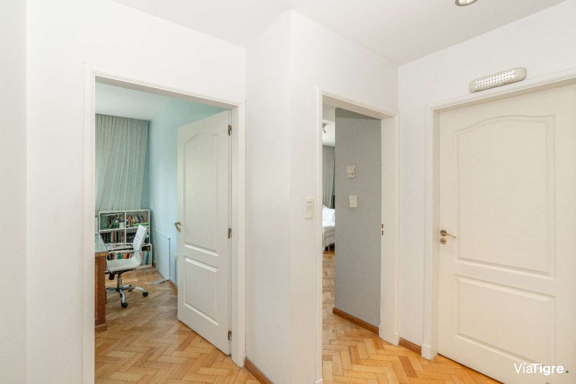 Casa Moderna en Venta en SAN ISIDRO CHICO