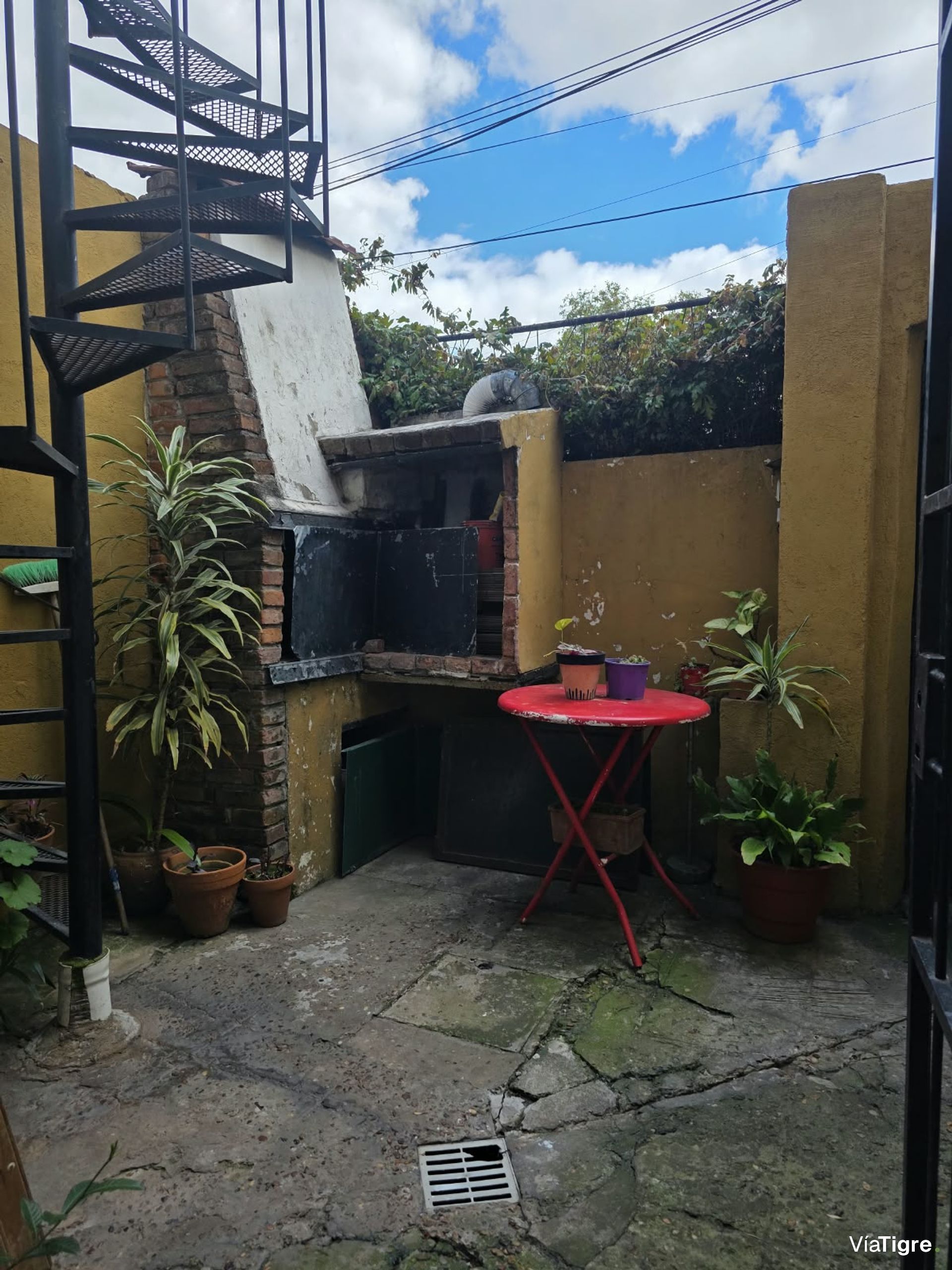 OLIVOS PH al fte 4 amb+LOCAL c/BAÑO+terraza propia