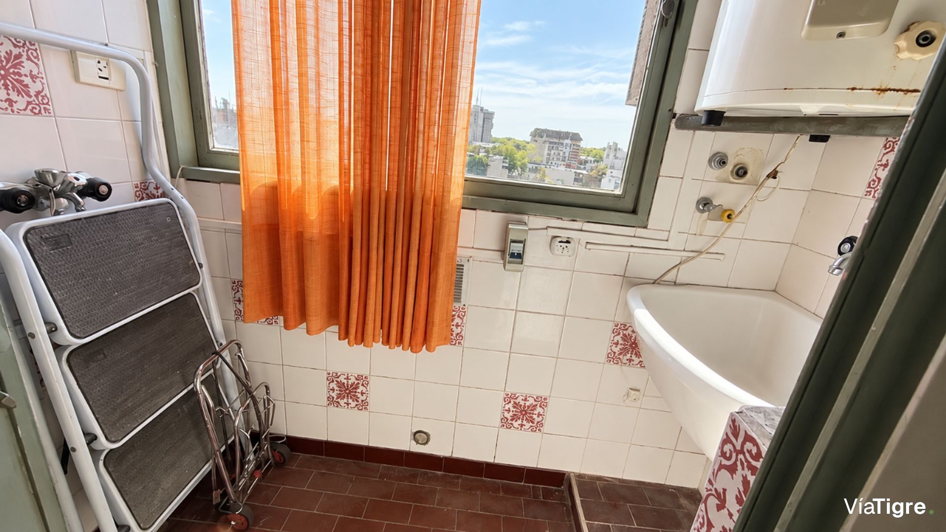 Venta Depto 3 Amb San Isidro Con Cochera Luminoso