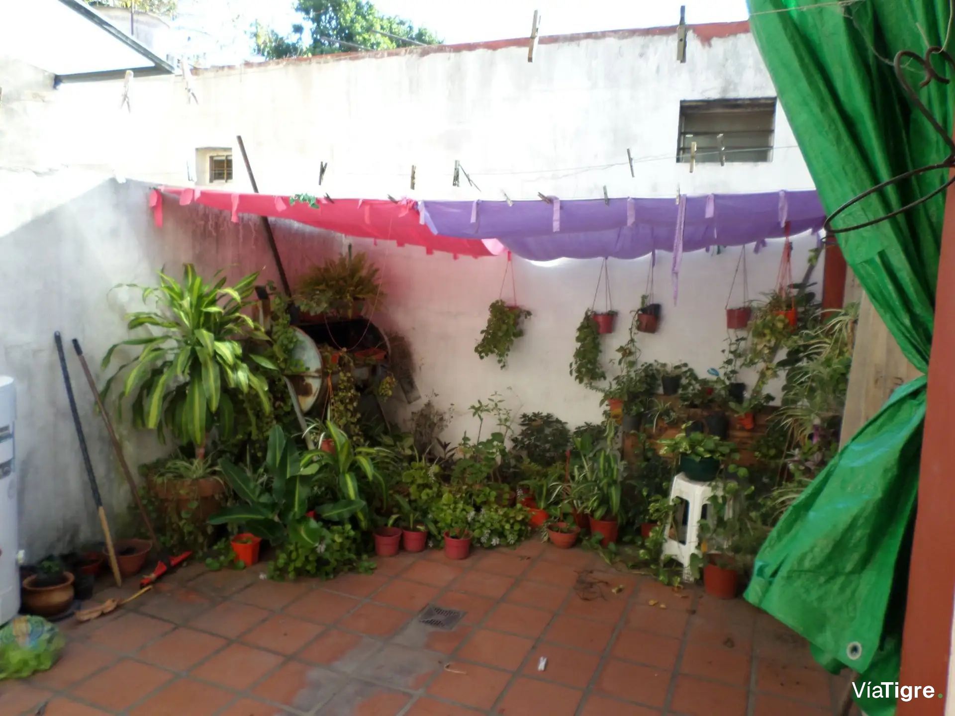 Venta Triplex 3 Ambientes Con Patio Y Cochera
