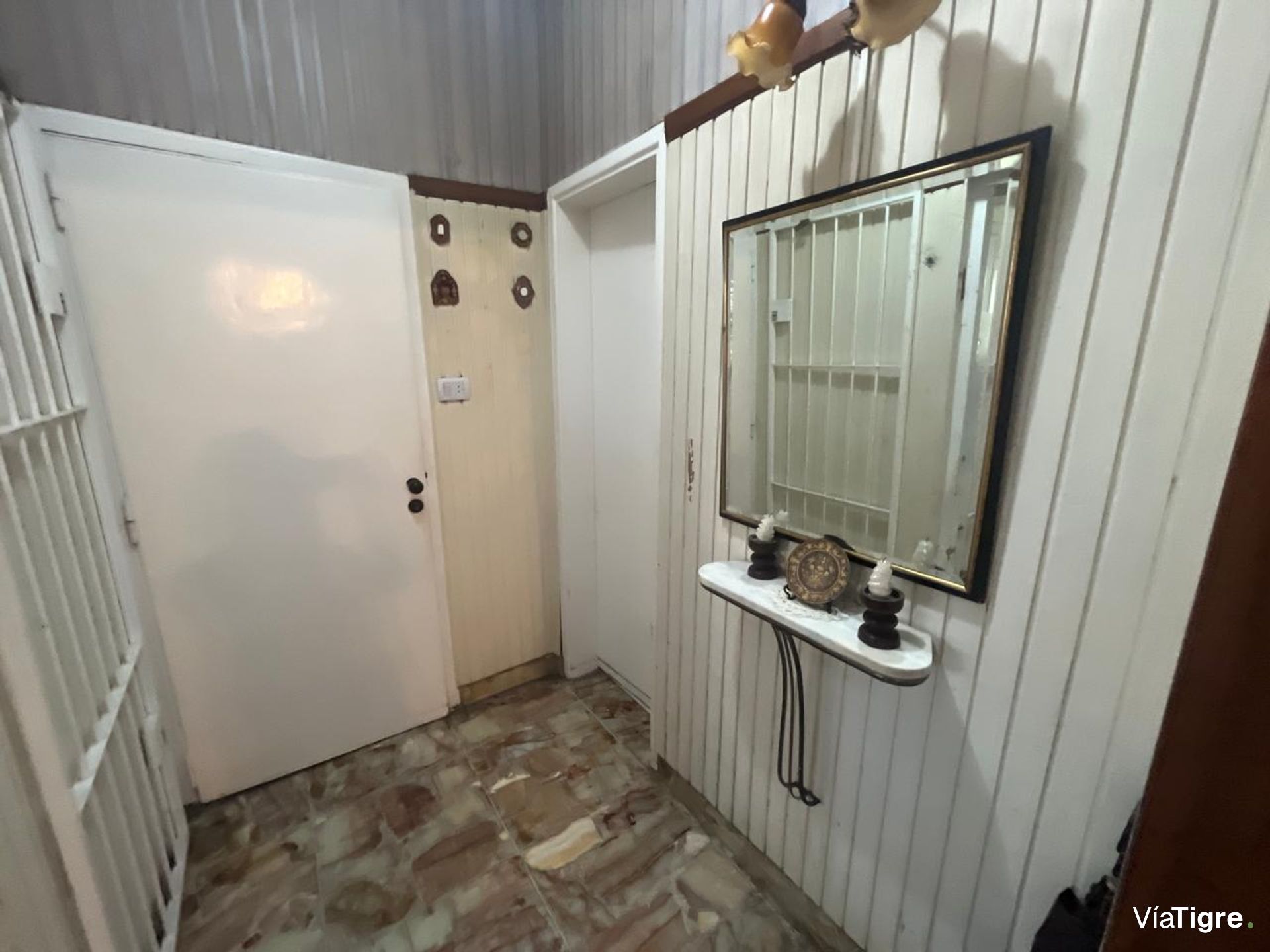 Casa en gran lote en esquina Boulogne