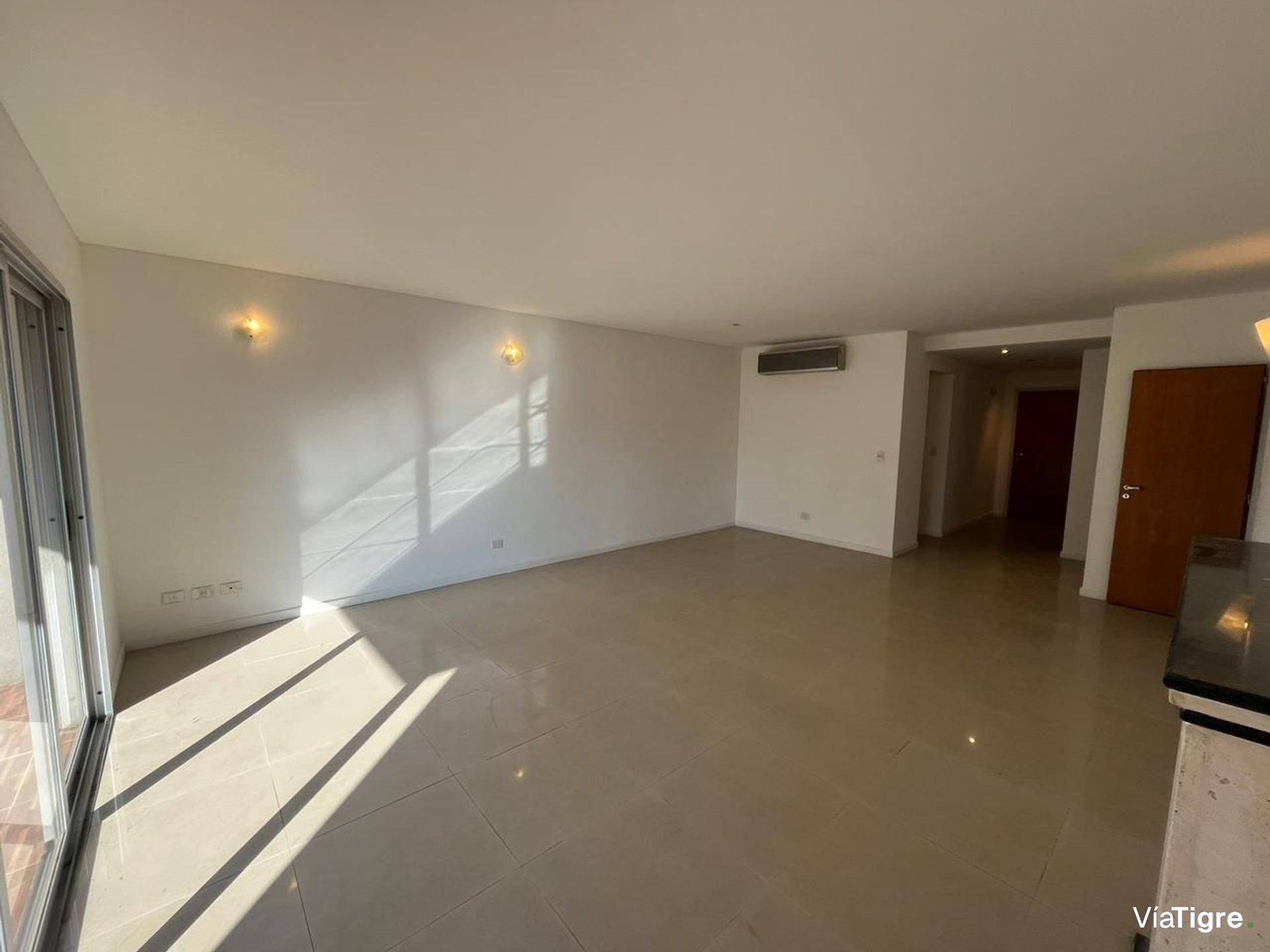Departamento en alquiler – Av. Libertador 13249
