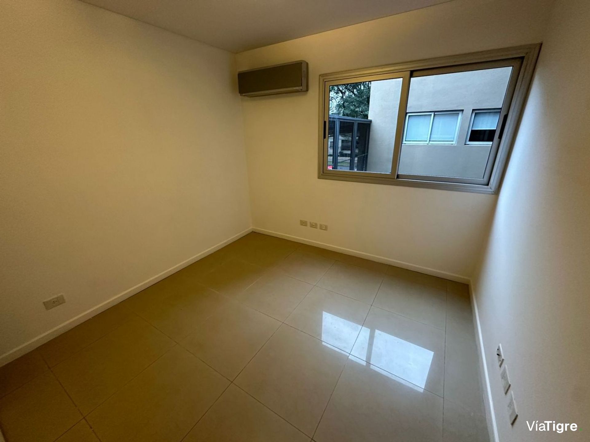 Departamento en alquiler – Av. Libertador 13249