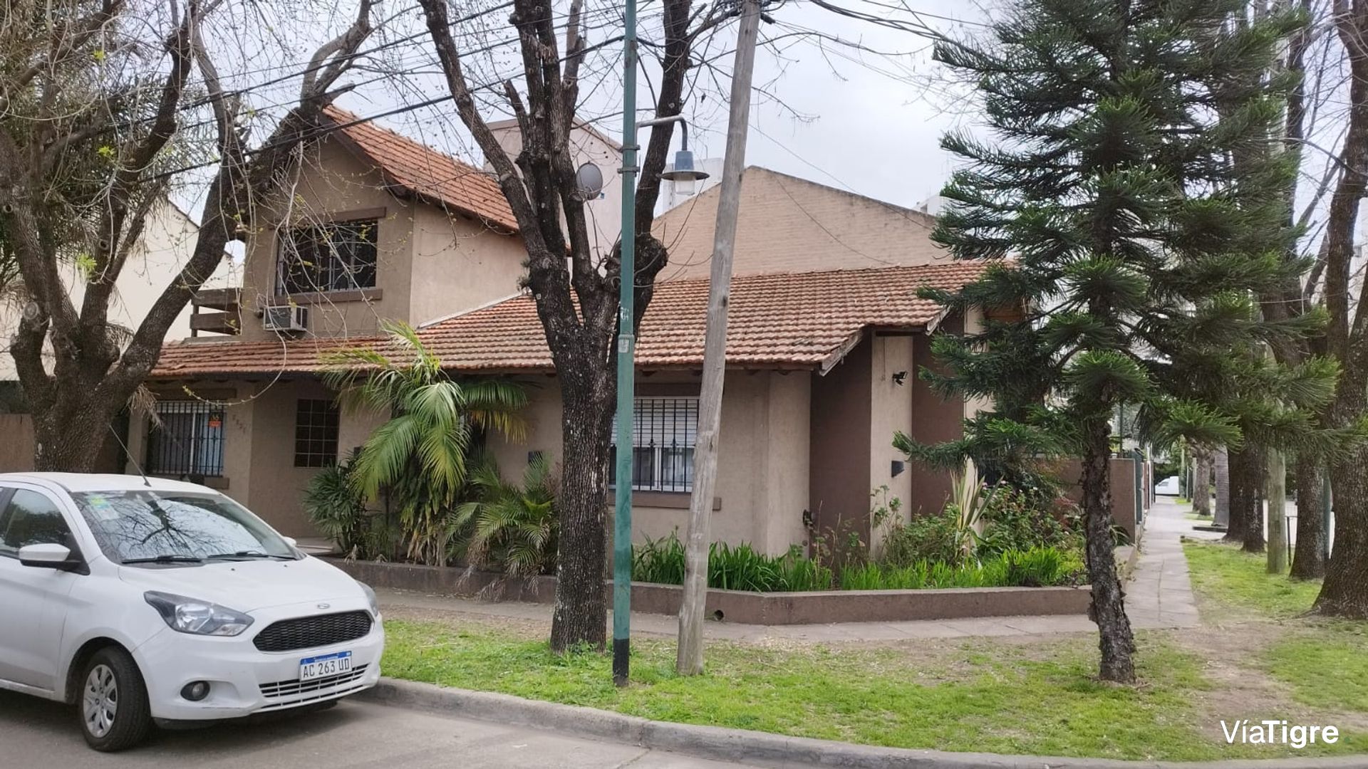 Alquiler Casa 4 dormitorios en Martinez