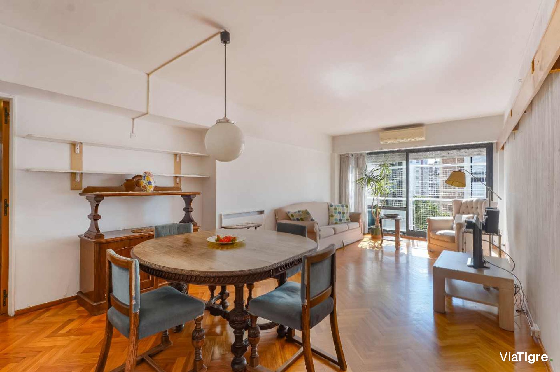 Venta Departamento 5 amb con Cochera, Martínez