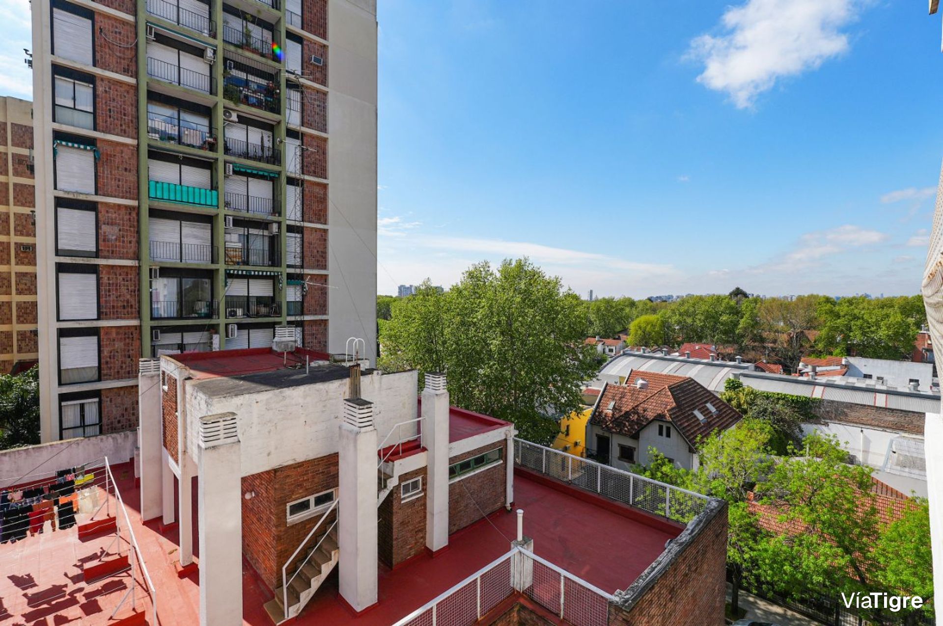 Venta Departamento 5 amb con Cochera, Martínez